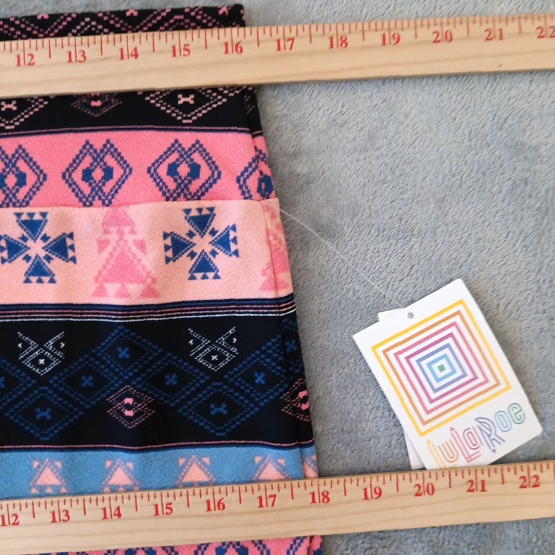 Vintage LuLaRoe Skirt Knee Length L Pink Geometric Stretch Pencil Casual Women Regular Size 36" / US 14 / IT 50 - 2 Thumbnail