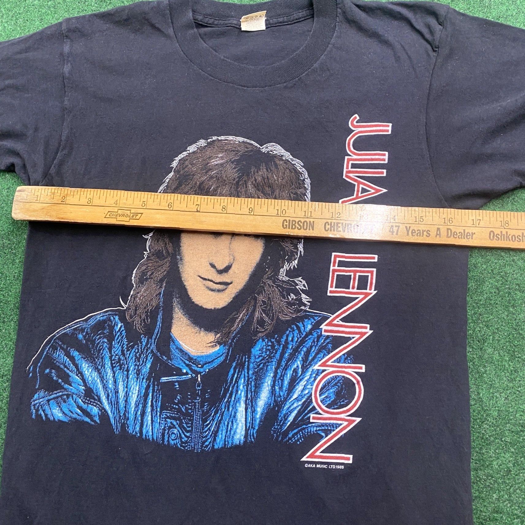 Vintage VINTAGE Julian Lennon Shirt Mens M Black 80S Valotte Rock Pop Band Tee 1985 USA Size US M / EU 48-50 / 2 - 7 Thumbnail