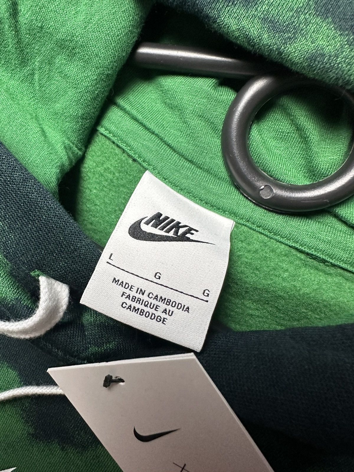 Nike Nigeria Nike soccer hoodie rare green logo size L Size US L / EU 52-54 / 3 - 5 Thumbnail