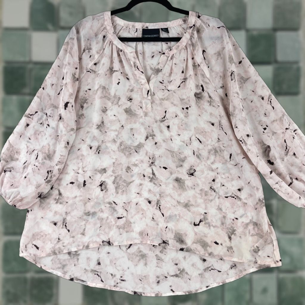 Cynthia Rowley Cynthia Rowley Shirt Womens Pink V-Neck 3/4 Sleeve Flowy Pullover Large Housekeeping: None Size S / US 4 / IT 40 - 1 Thumbnail