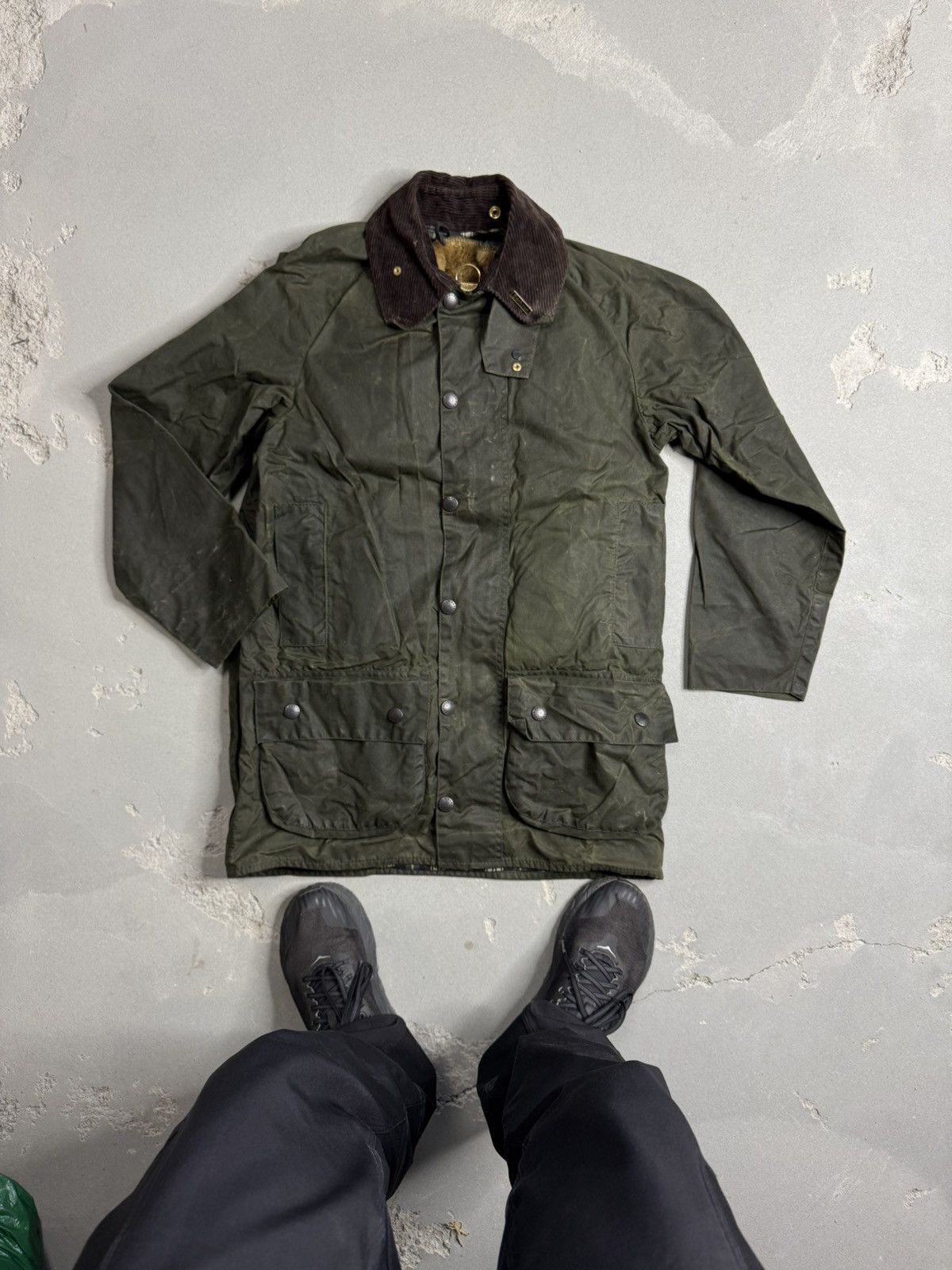 Barbour × Vintage Vintage Barbour Beafourt 2 in 1 Waxed Waistcoat C36/91 cm Size US L / EU 52-54 / 3 - 1 Thumbnail