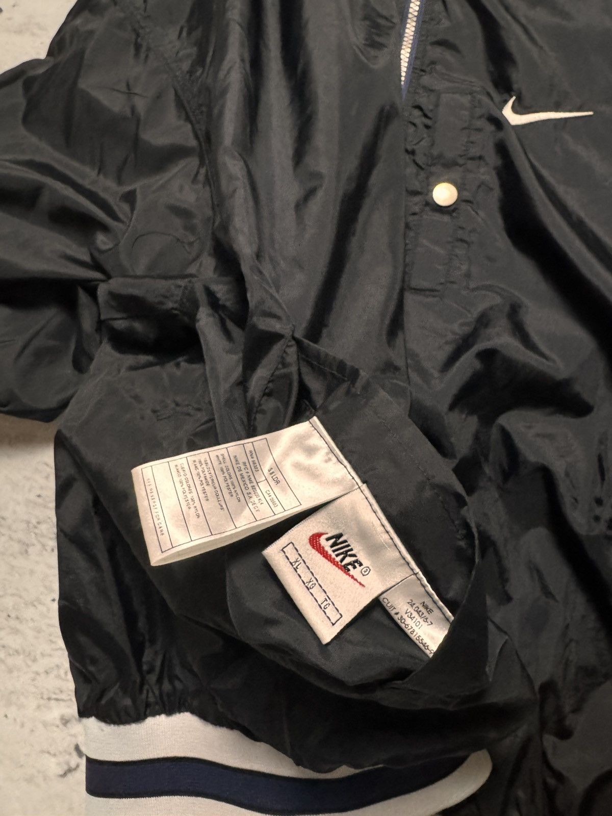 Nike × Nike ACG NIKE VINTAGE DOUBLE SIDED DOUBLE LOGO NYLON LIGHT JACKET Size US XL / EU 56 / 4 - 7 Thumbnail