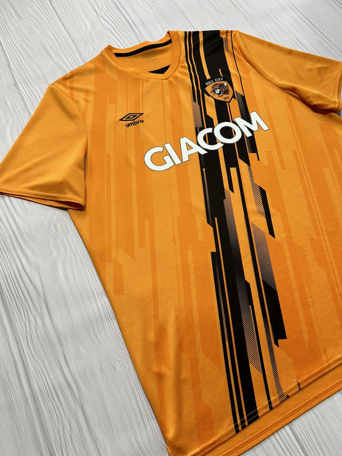 Umbro Umbro Hull City Tigers Football Jersey T-Shirt Size US XXL / EU 58 / 5 - 3 Thumbnail