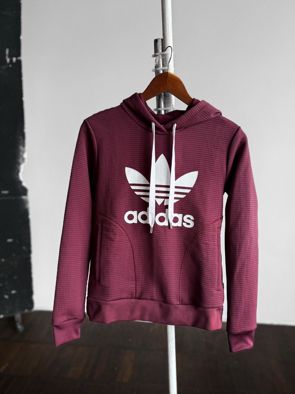 Adidas Adidas Originals Womens Burgundy Trefoil Hoodie Pullover Size S / US 4 / IT 40 - 3 Thumbnail