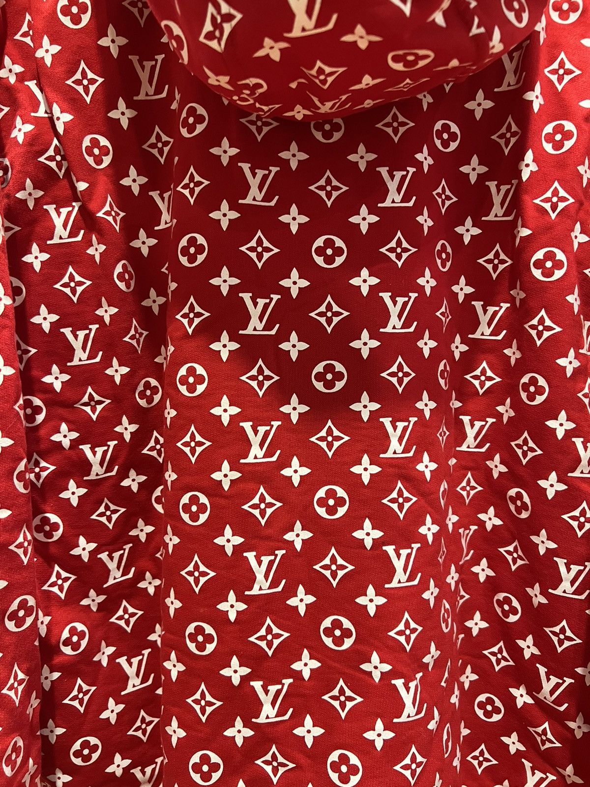 Louis Vuitton × Supreme Supreme Louis Vuitton Box Logo Hoodie Red Size US XXL / EU 58 / 5 - 11 Thumbnail