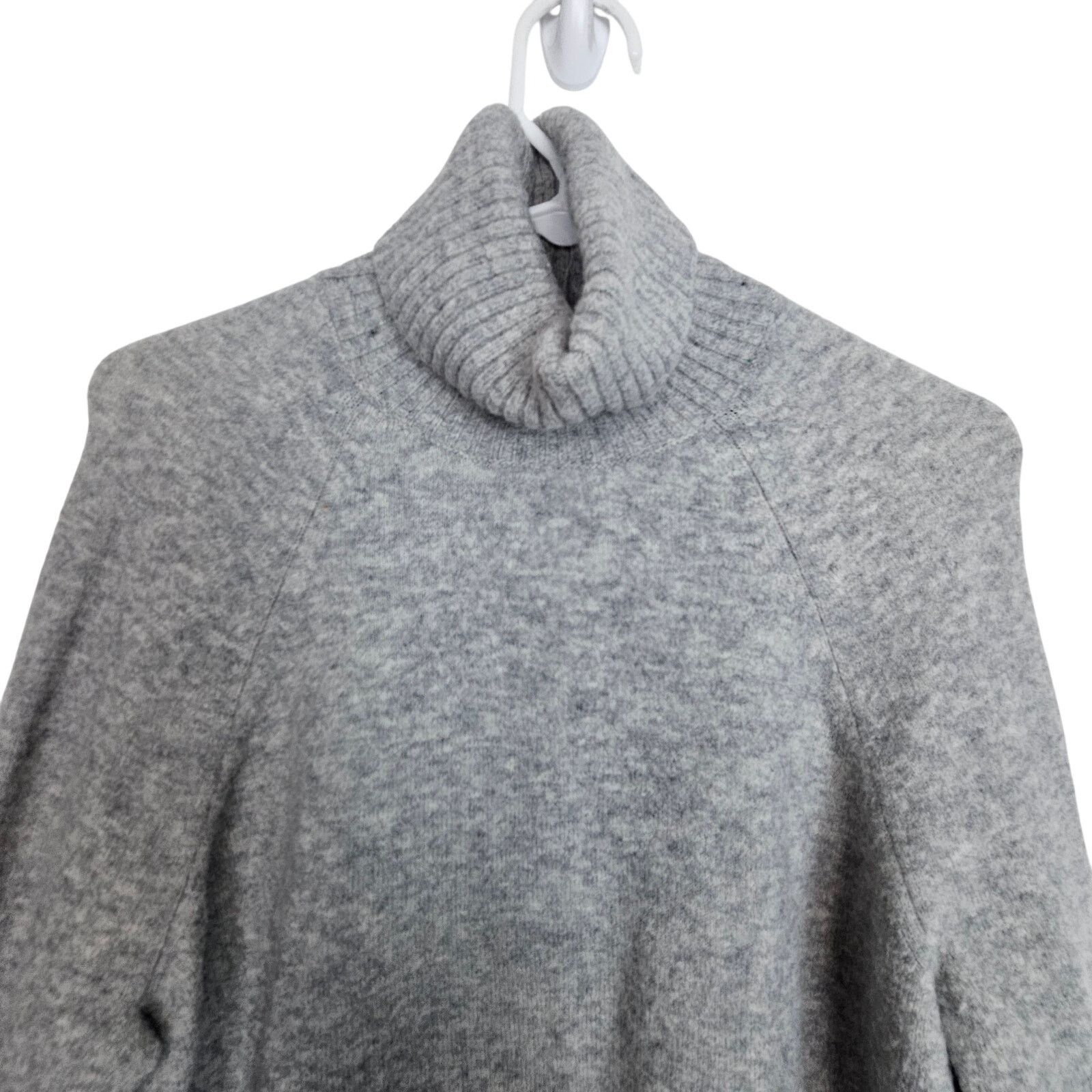 J.Crew J. Crew Sweater Wool Alpaca Turtleneck Sweater S Size S / US 4 / IT 40 - 2 Thumbnail
