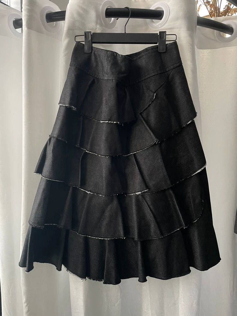 Comme des Garcons Comme des Garcons size os Medieval denim indigo wrap skirt Size 25" / US 0 / IT 36 - 1 Thumbnail