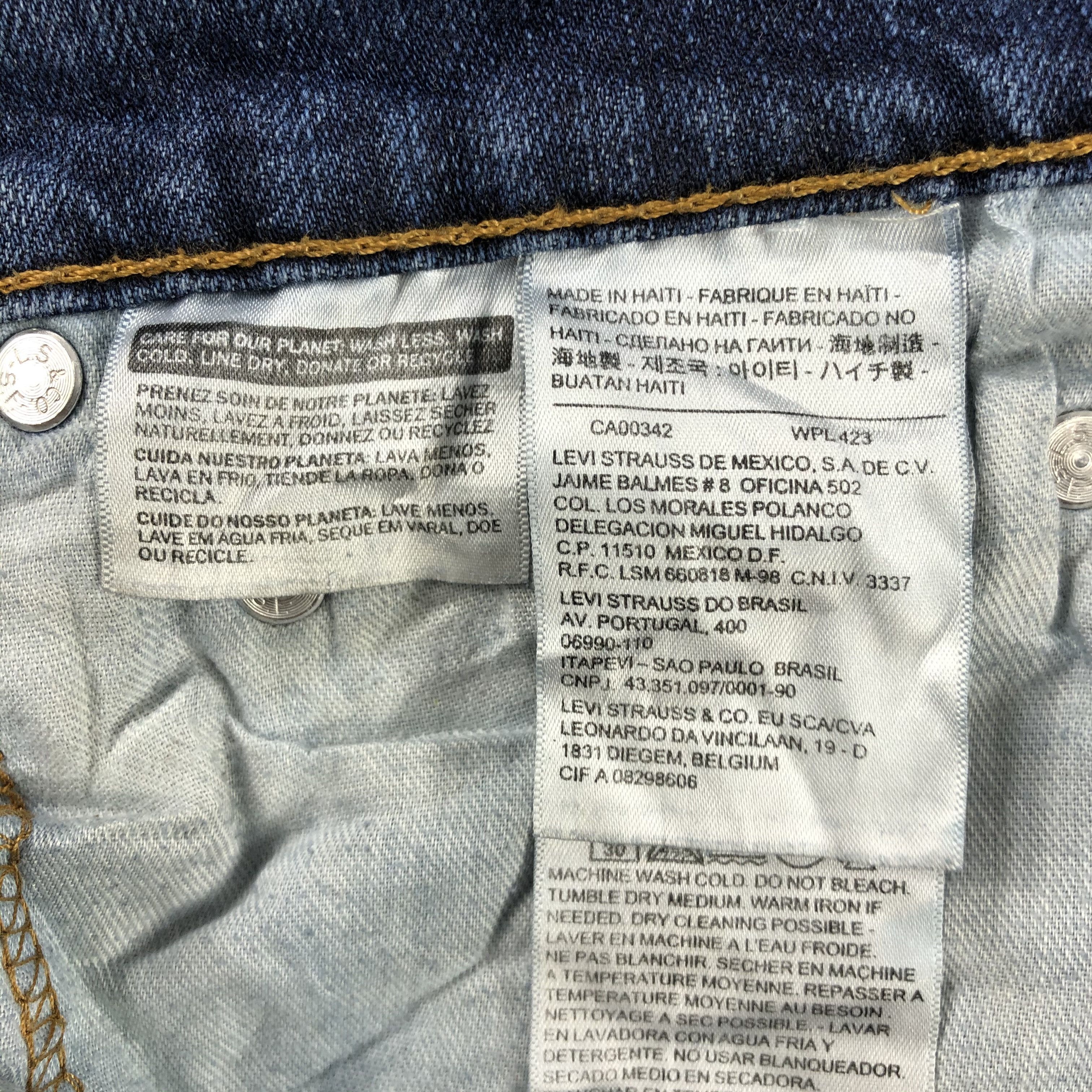 Levi's × Vintage Vintage Blue Wash Levis 505 Jeans-JM3068 Size US 29 - 11 Thumbnail