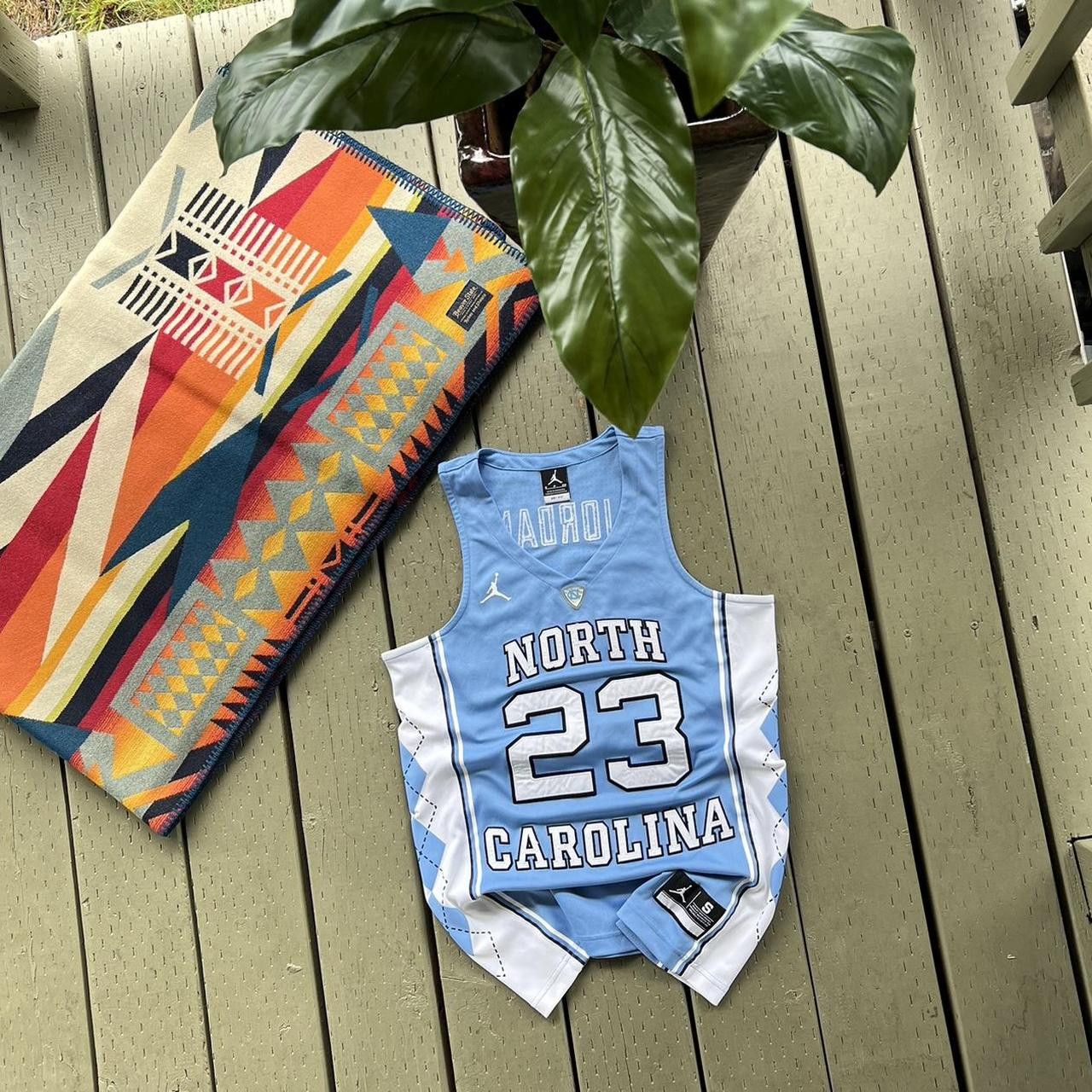 Jordan Brand Nike Michael Jordan North Carolina Tar Heels Jersey S Size US S / EU 44-46 / 1 - 1 Thumbnail