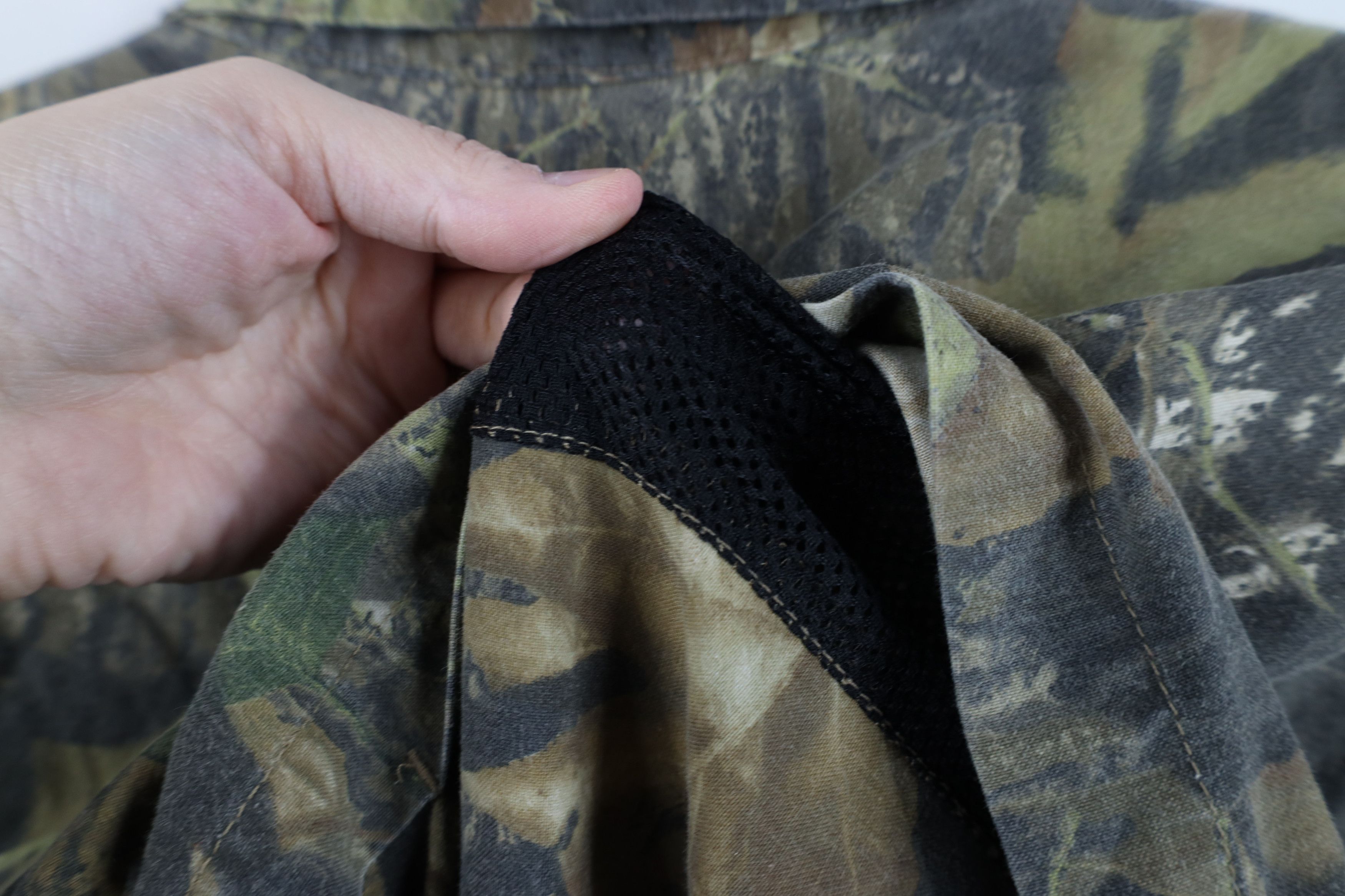 Mossy Oaks Vintage Mossy Oak Camouflage Field Hunting Button Shirt Size US XL / EU 56 / 4 - 10 Thumbnail