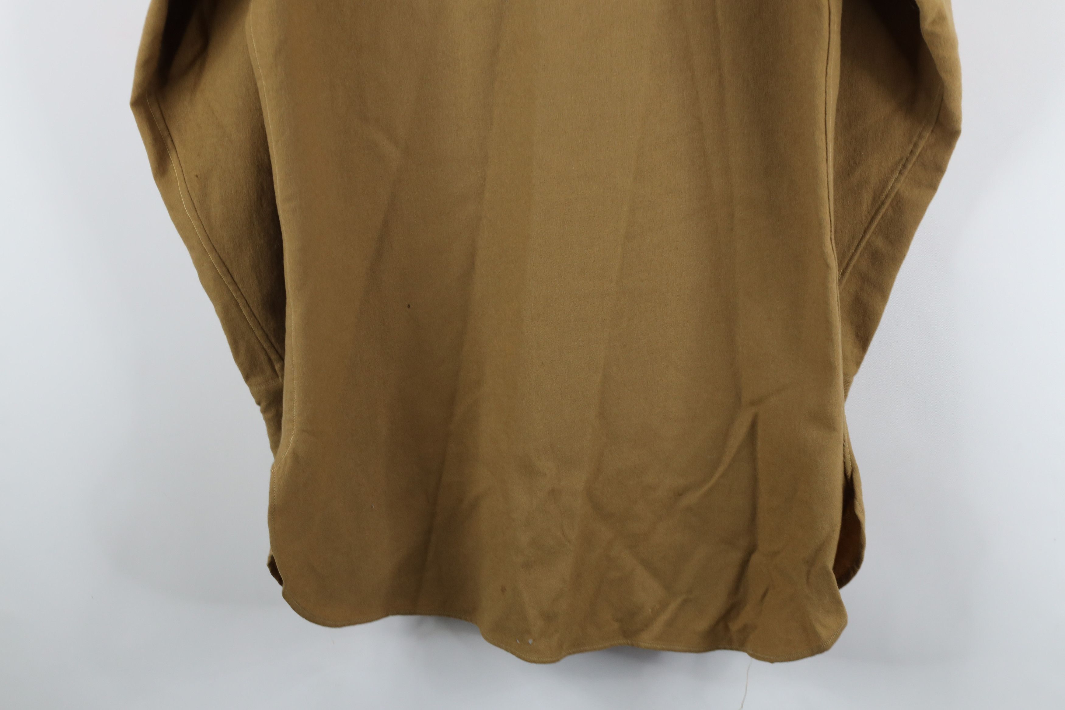 Vintage Vintage 40s WWII Wool Military Field Button Shirt Beige USA Size US L / EU 52-54 / 3 - 15 Thumbnail