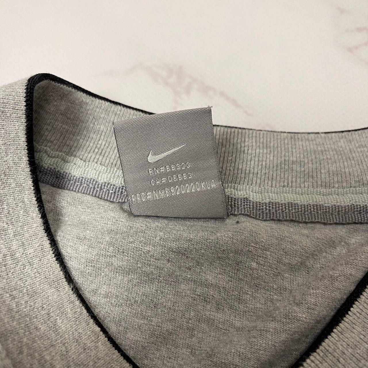 Nike Vintage Nike Airliner V-neck Men's T-shirt Embroidered Logo Size US XXL / EU 58 / 5 - 8 Thumbnail