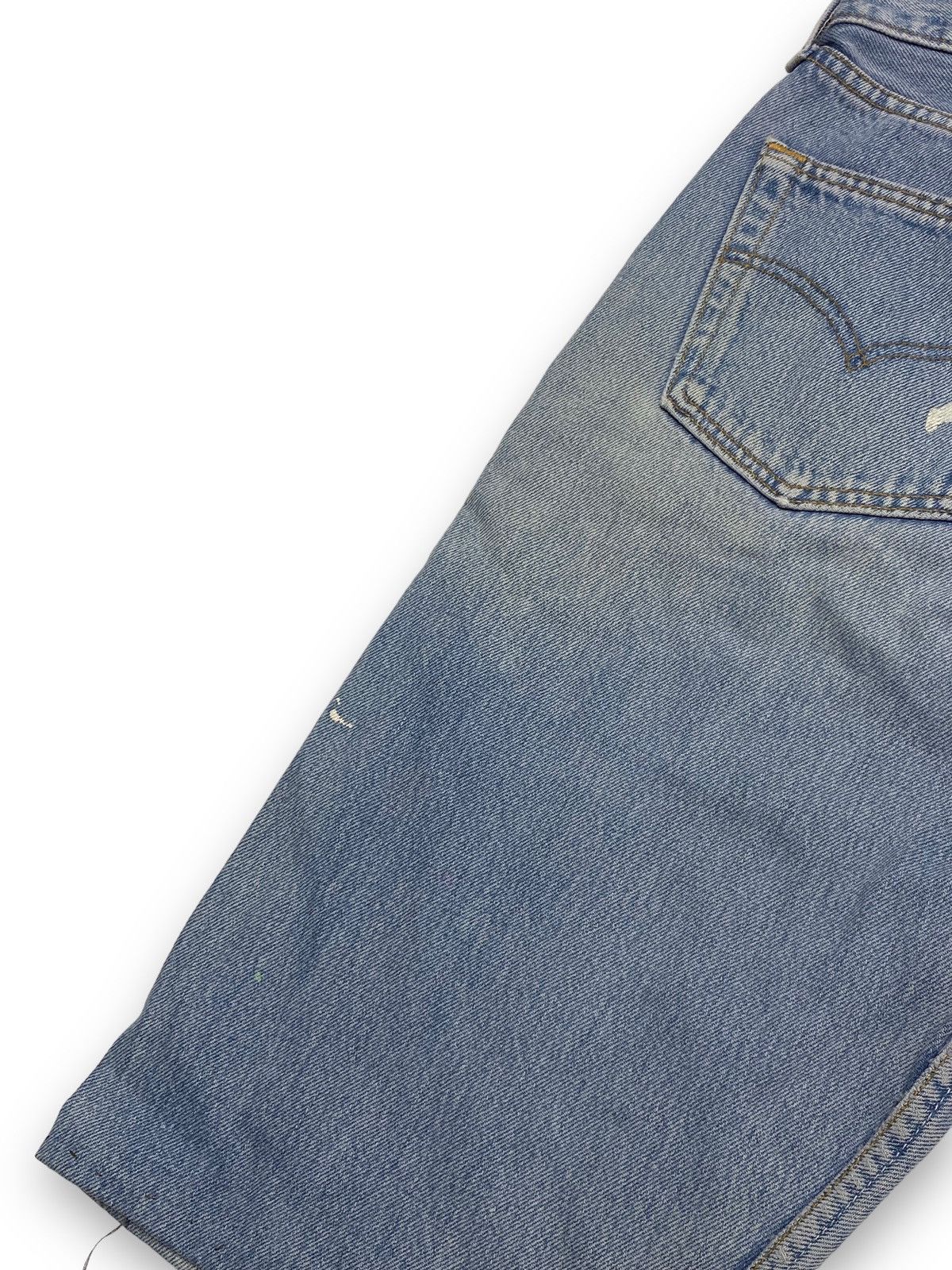 Levi's Vintage Clothing 90s Vintage LEVI'S Light Blue Denim Distressed Shorts Size US 31 - 13 Thumbnail