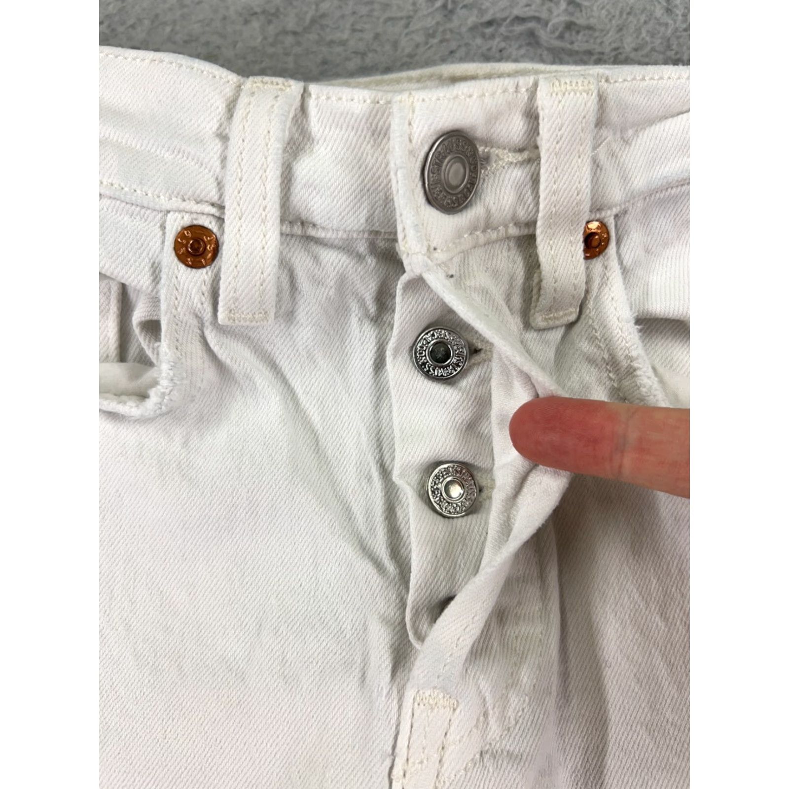 Levi's VINTAGE Levis Premium Jeans Womens White Denim Levi's Wedgie Fit 24x24 Straight 22in Waist 22in High Rise Size 42" / US 20 - 5 Thumbnail