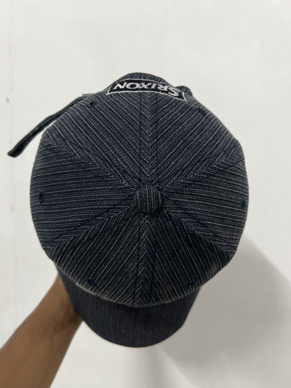 Japanese Brand Srixon Golf Hat Size ONE SIZE - 7 Thumbnail