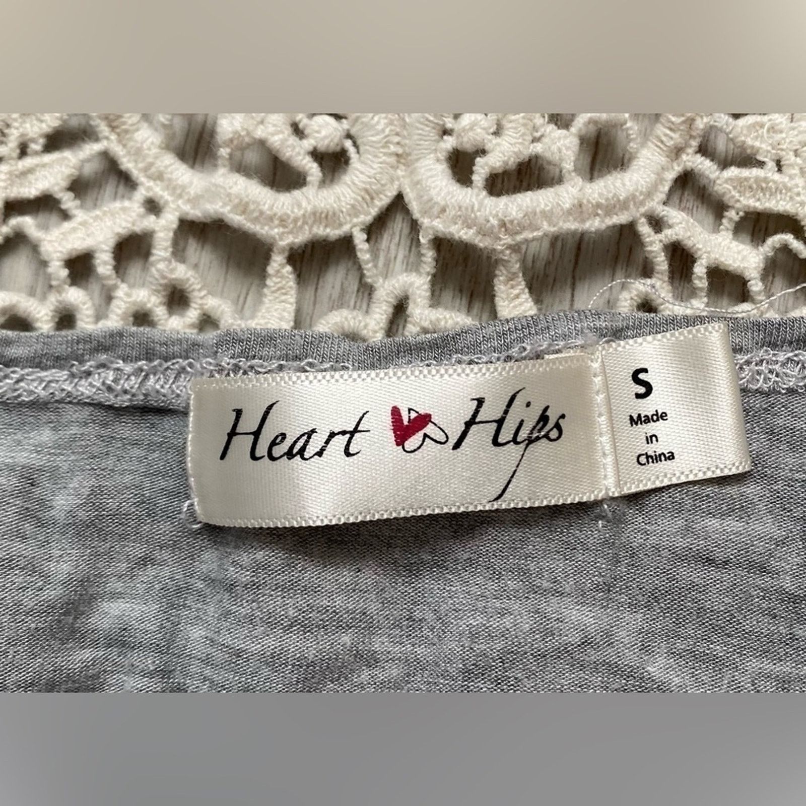 Other Heart & Hips | Knit Lace Gray Sleeveless Tank Top | Small Size S / US 4 / IT 40 - 4 Thumbnail