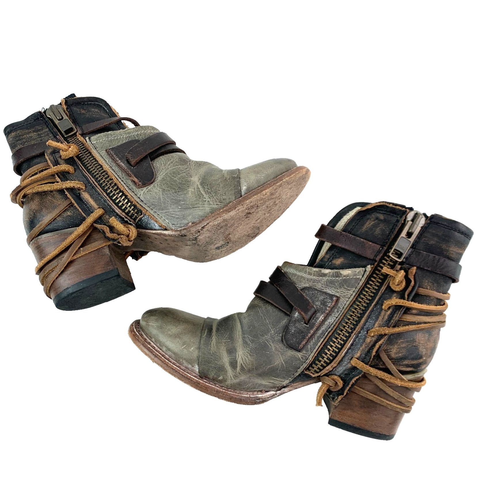 FREEBIRD Freebird Crue Short Leather Booties Boots Womens 6 Gray Leather Straps Zip Vintage: No Shoe Bootie Menus: N/A Size 28" / US 6 / IT 42 - 3 Thumbnail