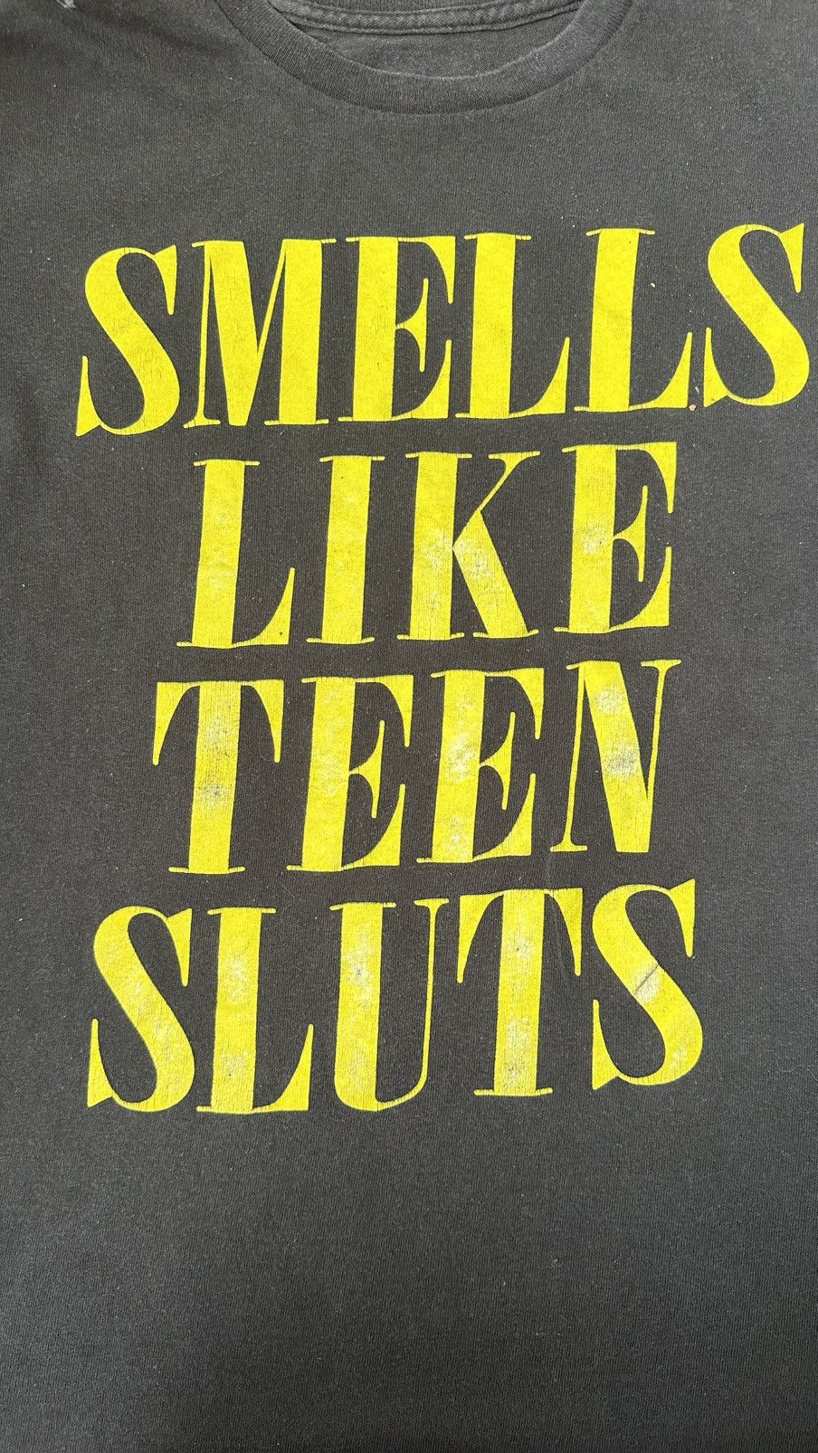 Vintage VINTAGE SMELLS LIKE TEEN SLUTS NIRVANA TEE Size US M / EU 48-50 / 2 - 2 Thumbnail