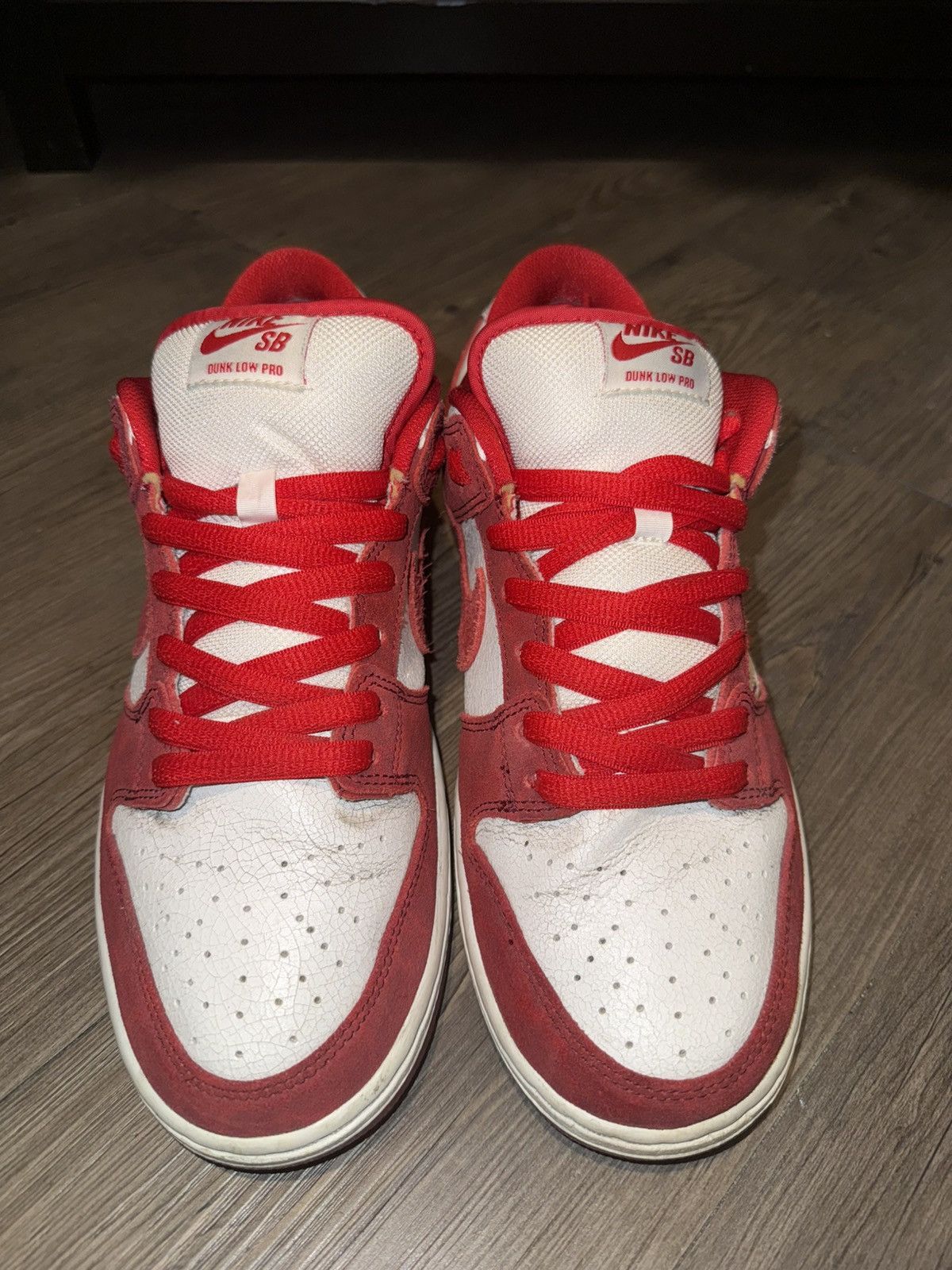 Nike Nike SB Dunk - Valentine's Day (2014) - Red/White Size US 10 / EU 43 - 3 Thumbnail