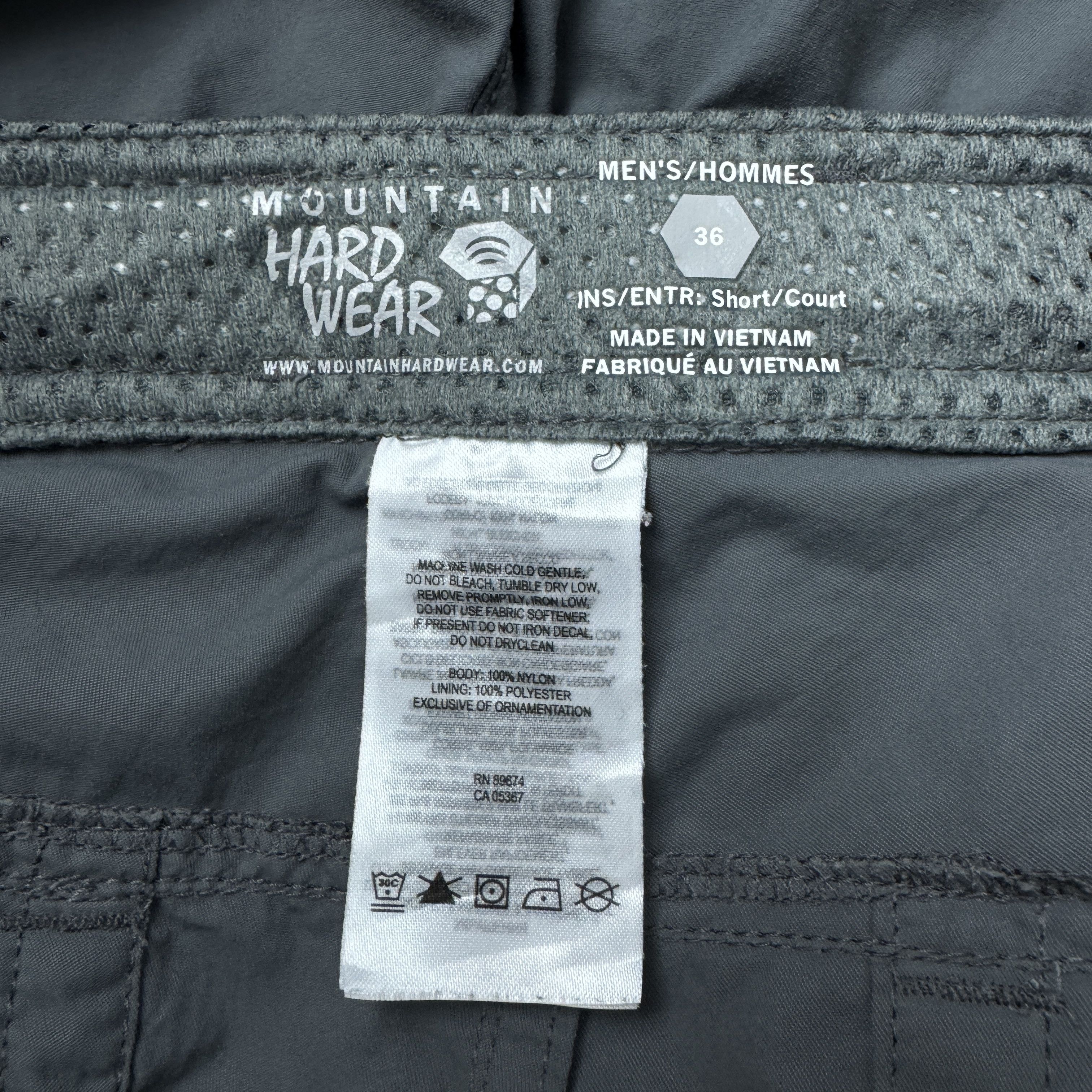Mountain Hardwear Men's Hiking shorts Size US 36 / EU 52 - 3 Thumbnail