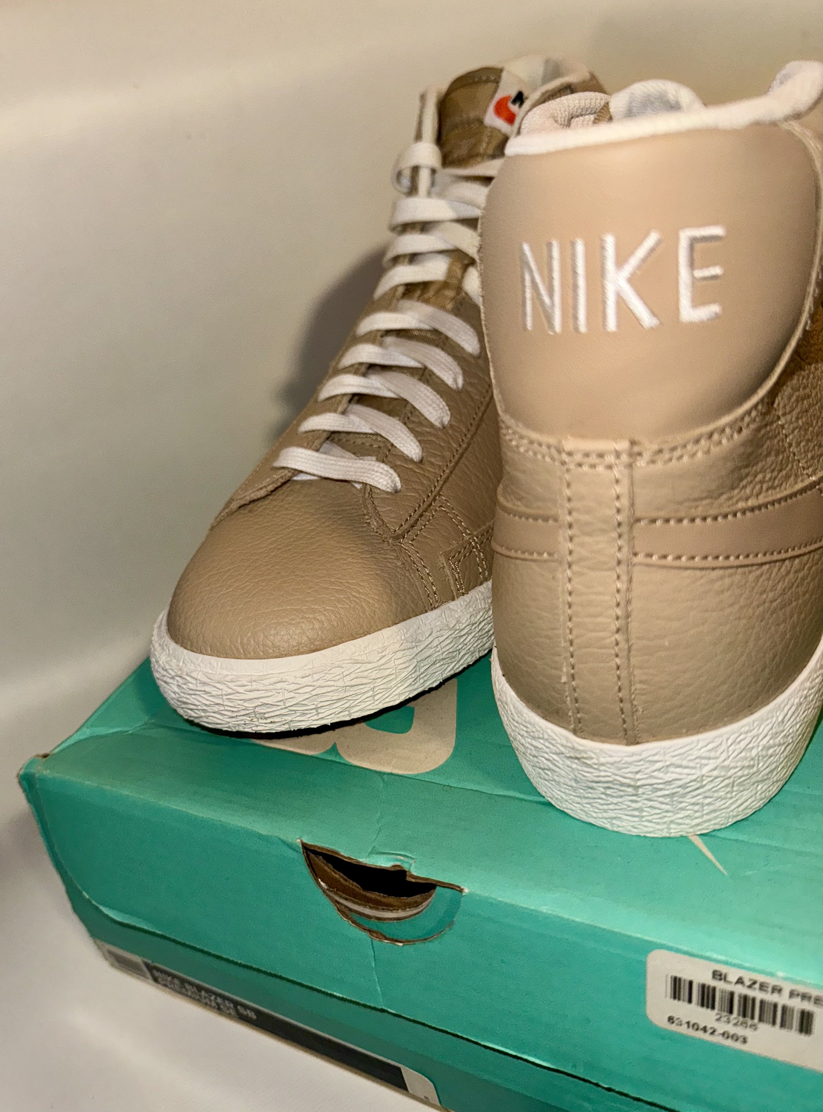 Nike Nike Blazer SB Premium Tan Size US 10 / EU 43 - 3 Thumbnail