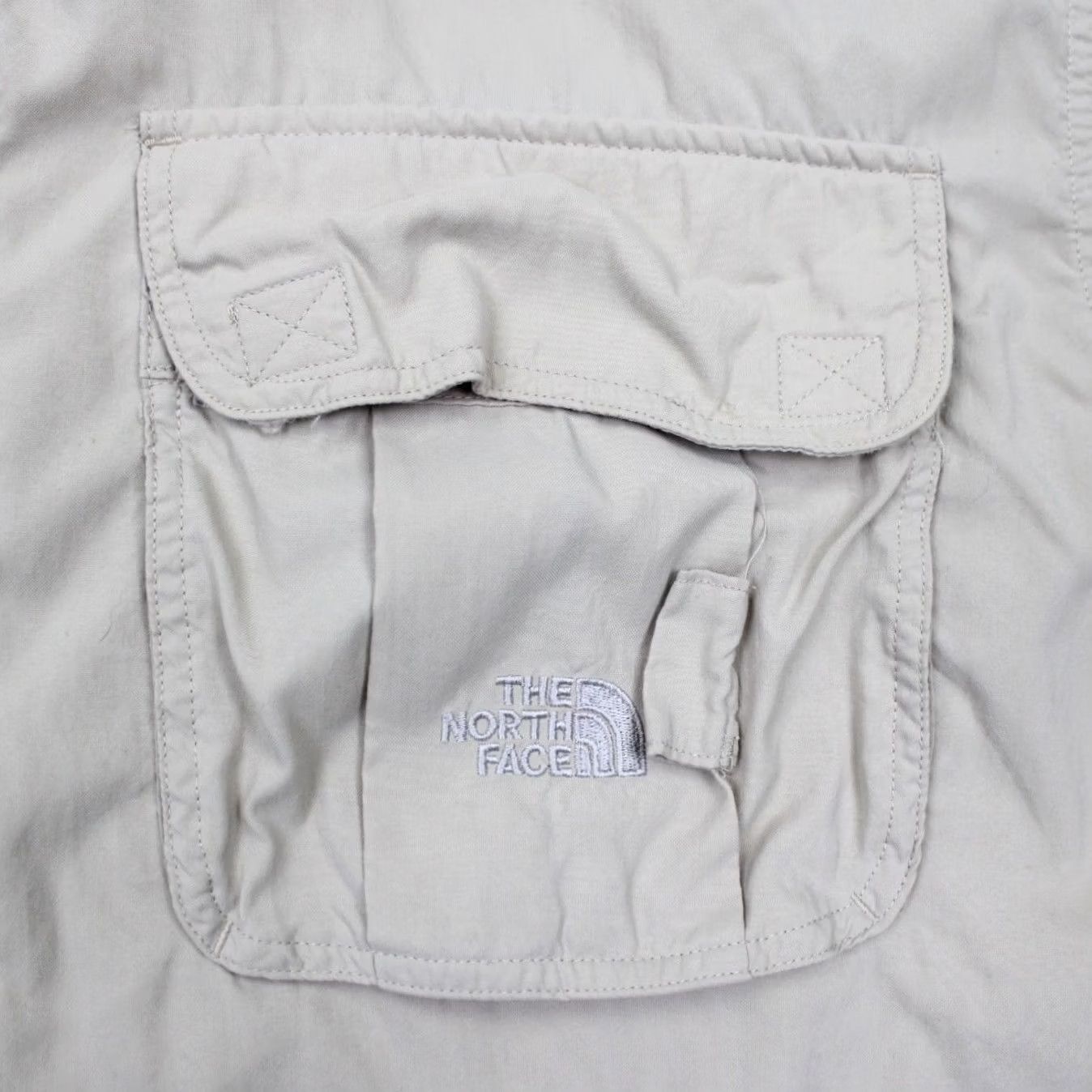 The North Face The North Face Shirt Mens Large Beige 100% Supplex Nylon Long Sleeve Button Up Size US L / EU 52-54 / 3 - 6 Thumbnail