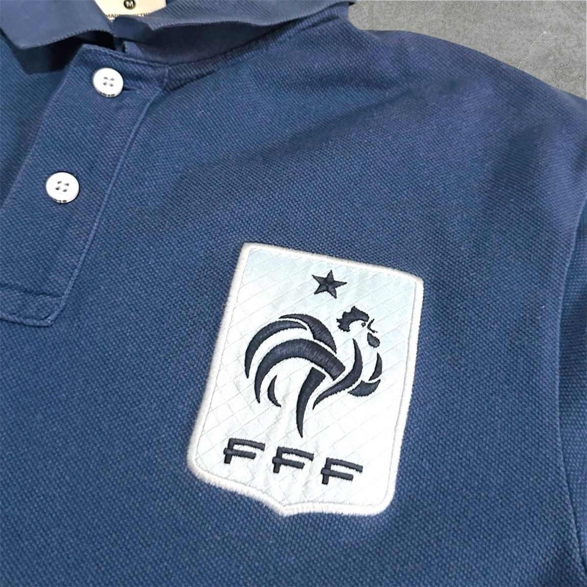 Nike Nike FFF Frankreich Polo Trikot Blau | Größe M Size US M / EU 48-50 / 2 - 2 Thumbnail