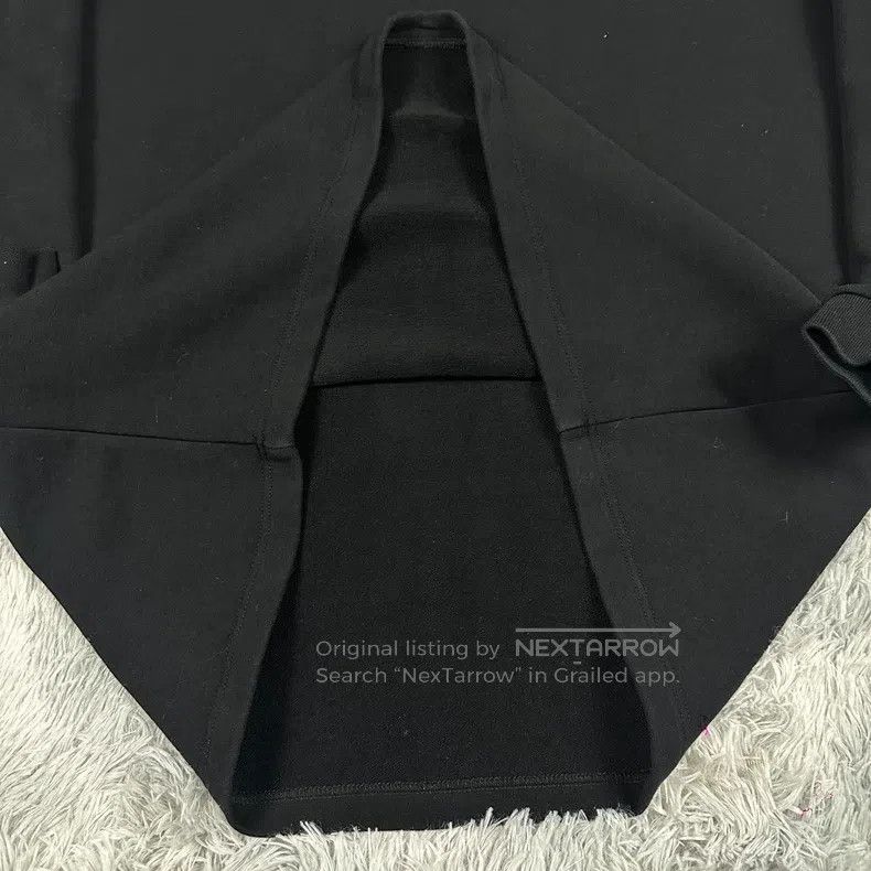 Balenciaga Balenciaga Sanskrit Logo Sweatshirt Size US XS / EU 42 / 0 - 7 Thumbnail