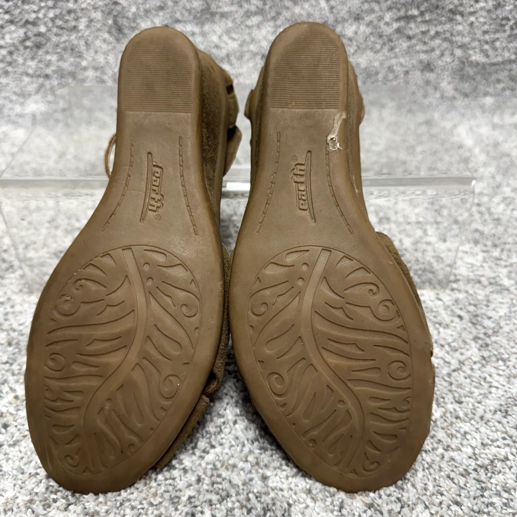 Vintage VINTAGE Earth Sandals Womens 7 Leather Suede Wedge Heel Y2K Cushioned Sustainable Casual Sandal Brown 90s Bohemian Retro Women Size US 7 / IT 37 - 7 Thumbnail