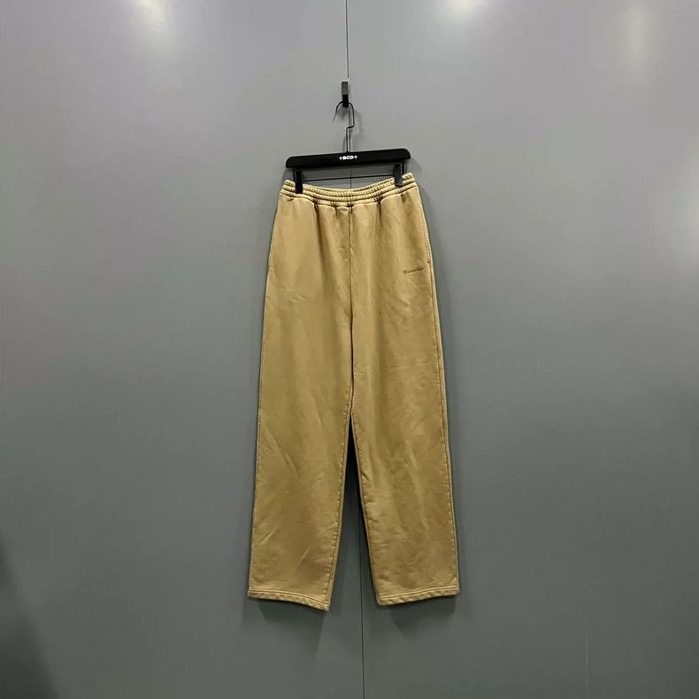 Balenciaga Balenciaga size XS Khaki Embroidered Logo Sweatpants Size US 27 - 1 Thumbnail