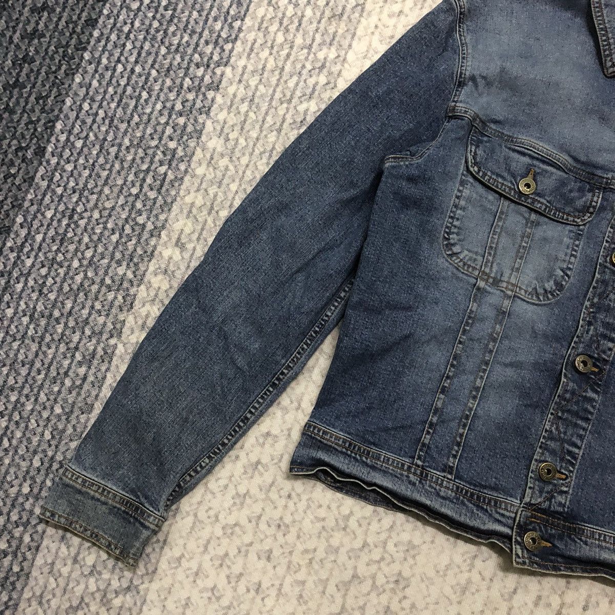 Dolce & Gabbana Rare Distressed Dolce & Gabbana Denim Jacket Size US S / EU 44-46 / 1 - 3 Thumbnail