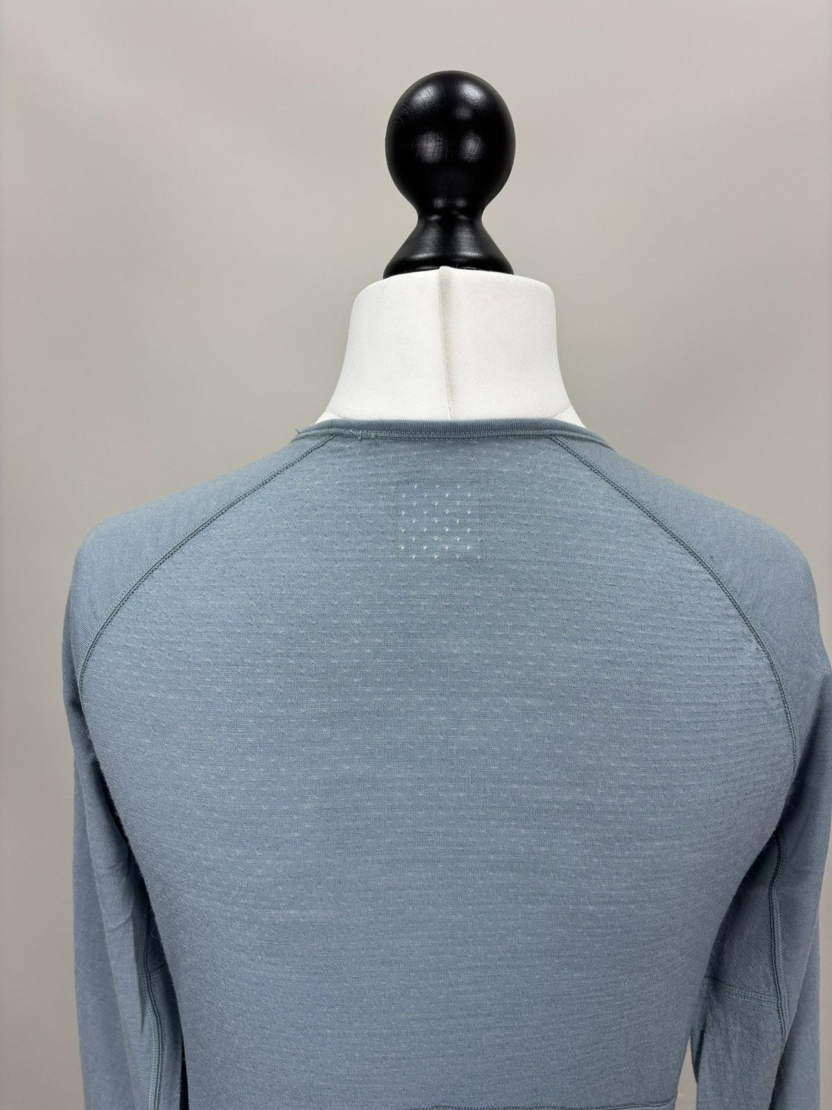Icebreaker Womens long sleeve Icebreaker Size L Color Blue Size L / US 10 / IT 46 - 7 Thumbnail