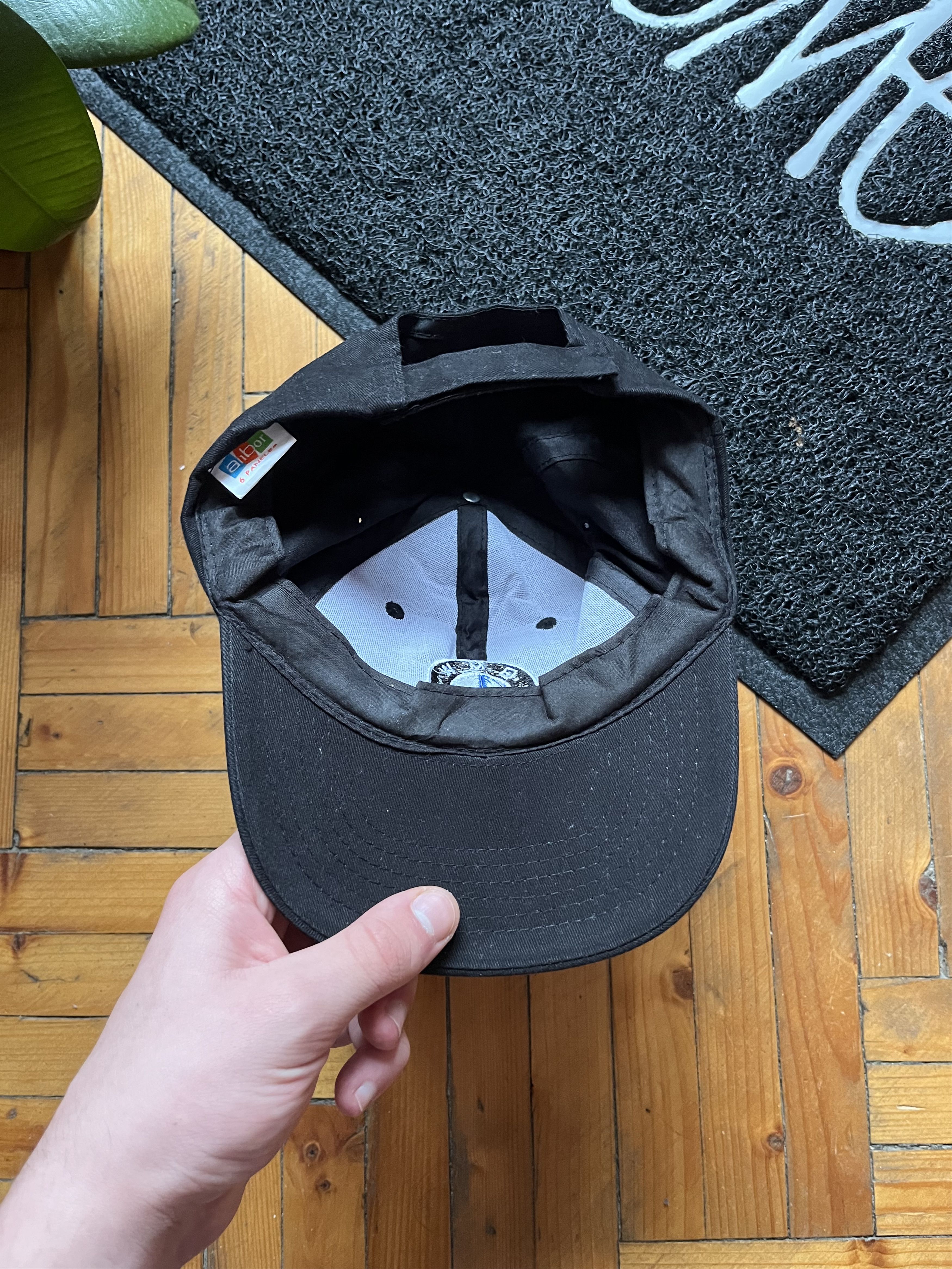 BMW Vintage BMW F1 Ferrari Black Nascar Racing 5 Panel Cap Size ONE SIZE - 4 Thumbnail