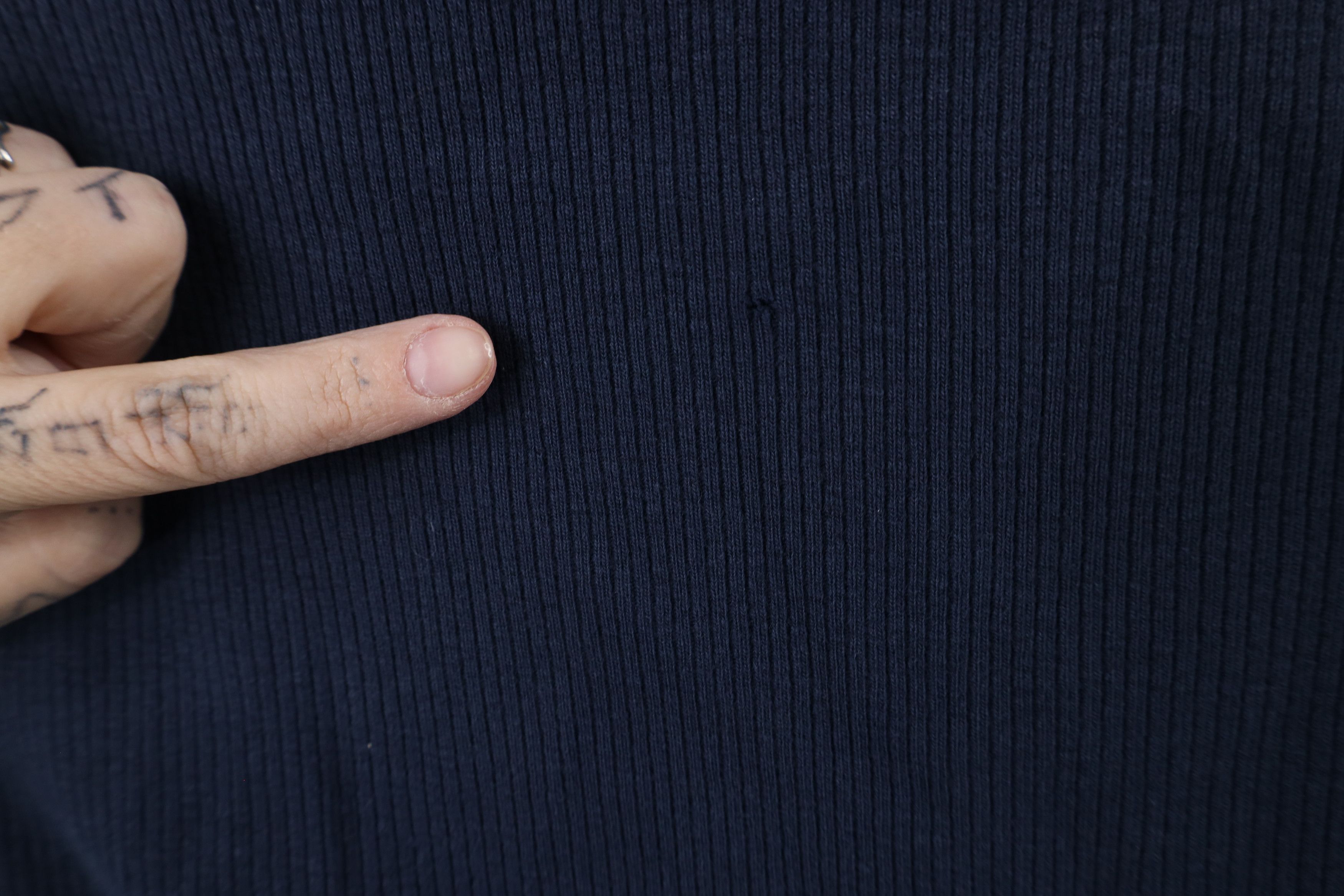 Champion × Vintage Vintage 90s Champion Out Ribbed Knit Short Sleeve T-Shirt Size US L / EU 52-54 / 3 - 6 Thumbnail