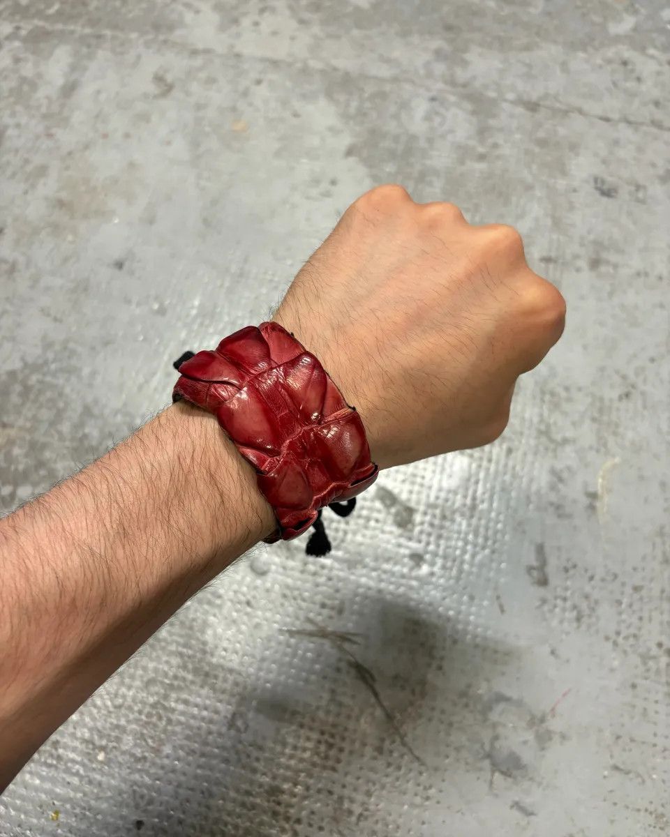 Vintage Ivo Scunzani Red Crocodile Leather Armband Bracelet Size ONE SIZE - 1 Thumbnail