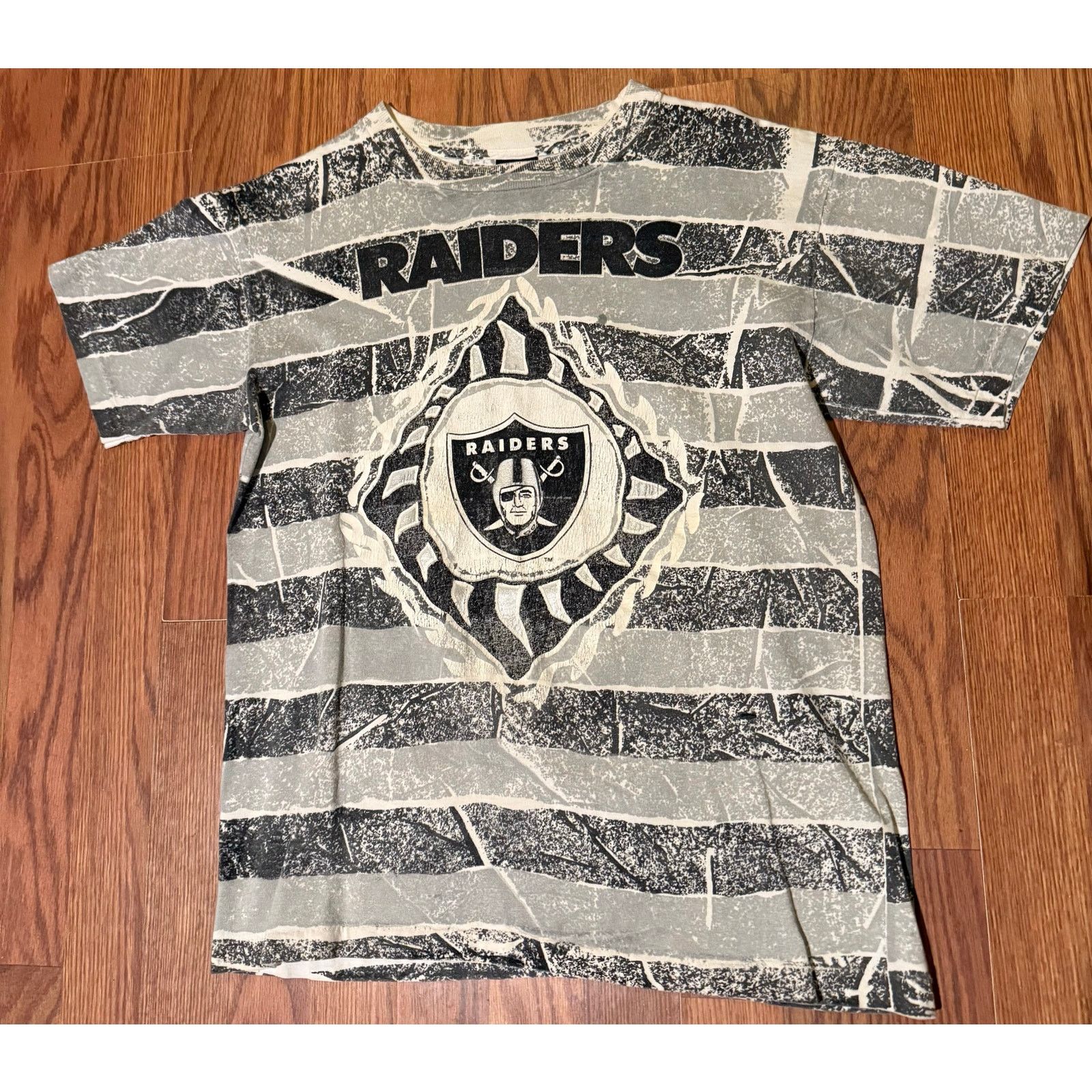 Other 90s NFL sportswear Oakland Raiders AOP Size Small Size US S / EU 44-46 / 1 - 1 Thumbnail