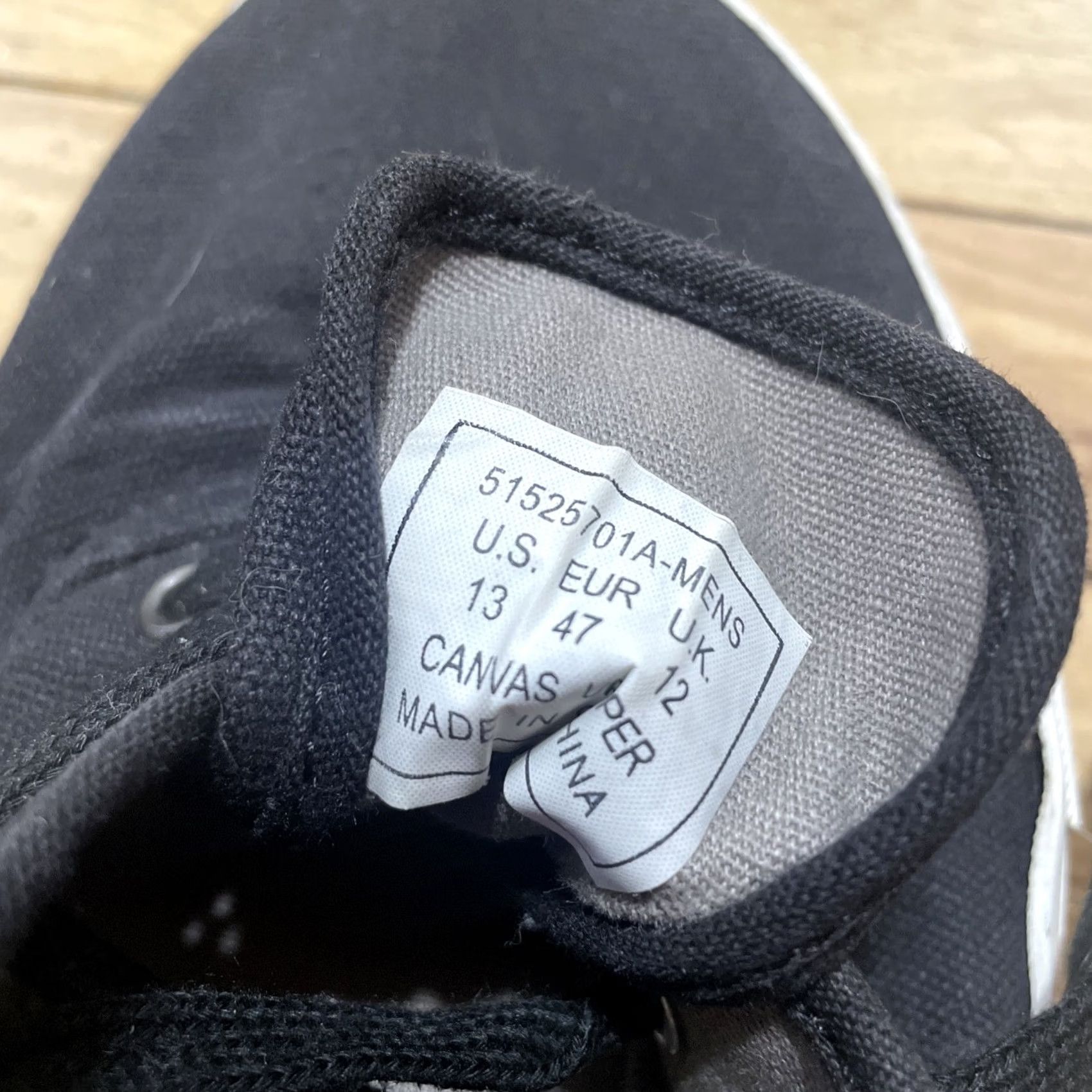Levi's Levi's Mens Black Low Top Fashion Sneakers Lace Up Casual Shoes Size 13 Black Sneakers Men’s 13 Levi's Low-Top Shoe Size US L / EU 52-54 / 3 - 4 Thumbnail