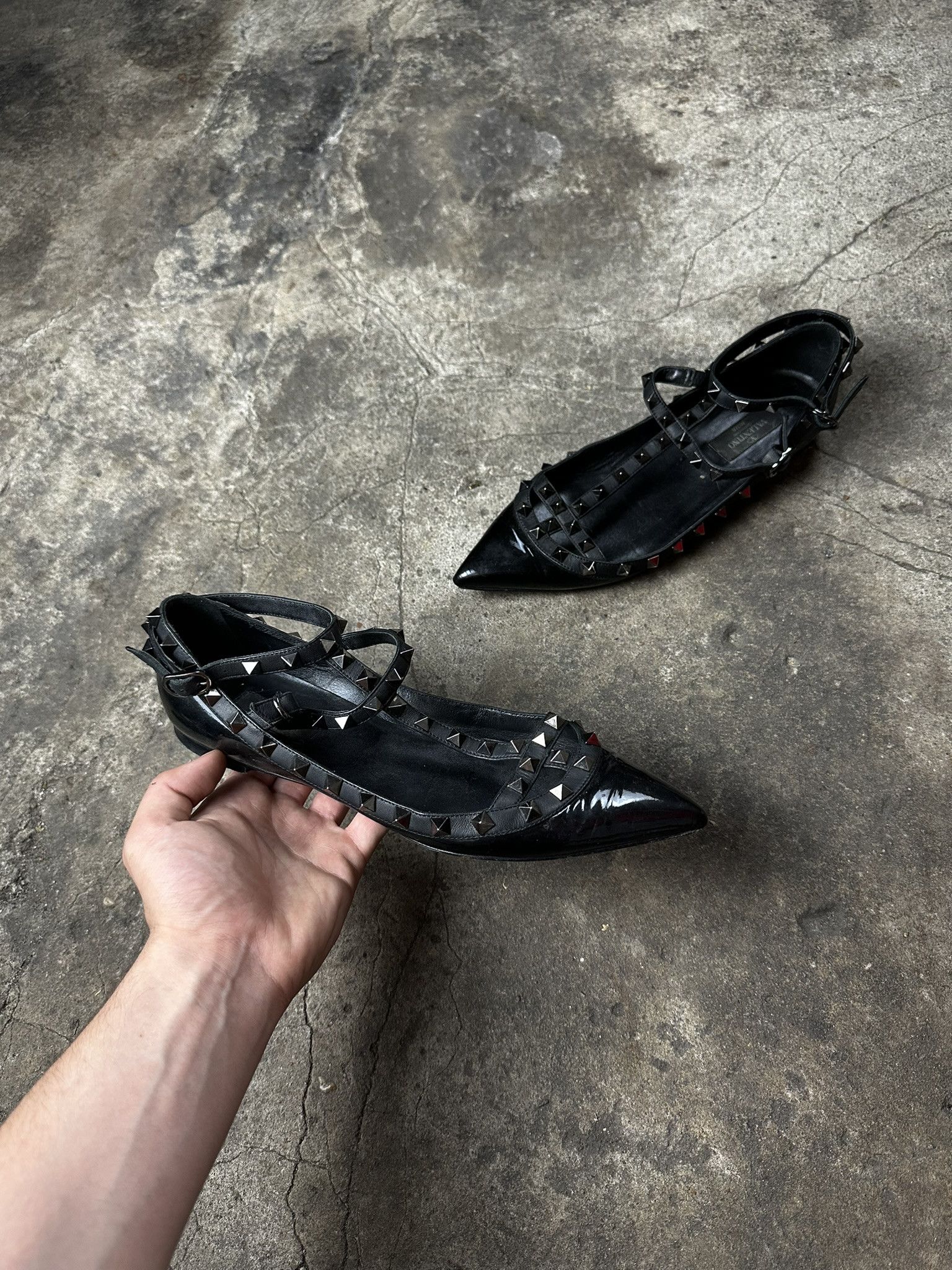 Valentino Valentino Garavani Rockstud Ballet Flats Size US 8.5 / IT 38.5 - 1 Thumbnail