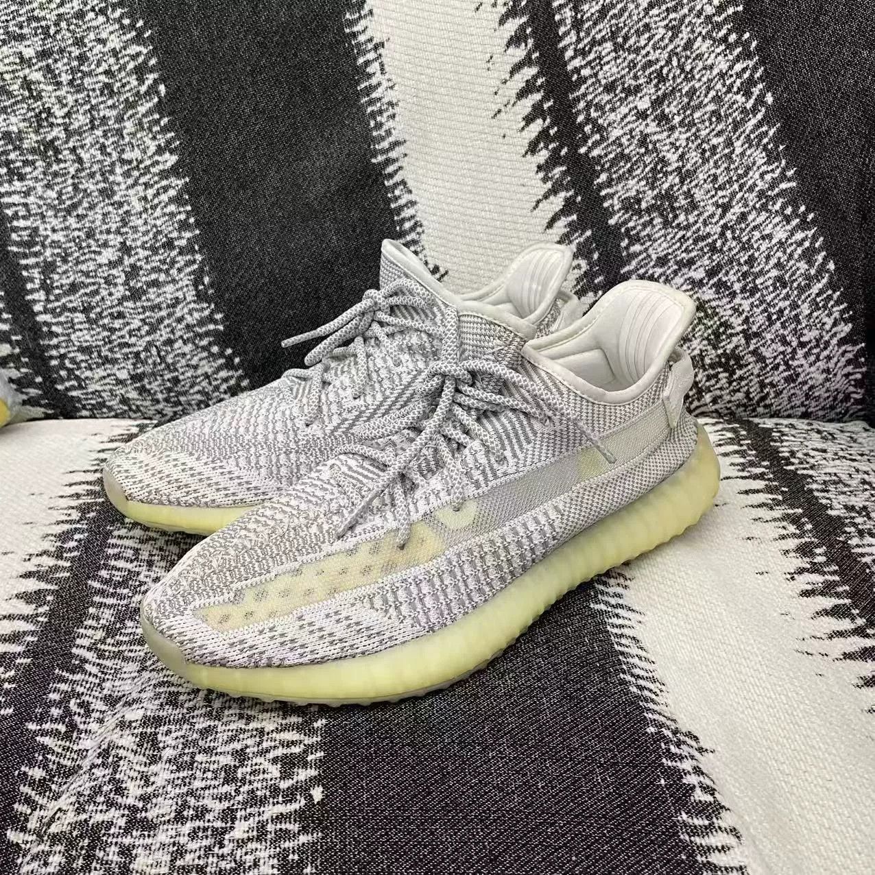 Adidas Adidas YEEZY White Lowtop Sneakers 12 Men Size US 12 / EU 45 - 1 Thumbnail