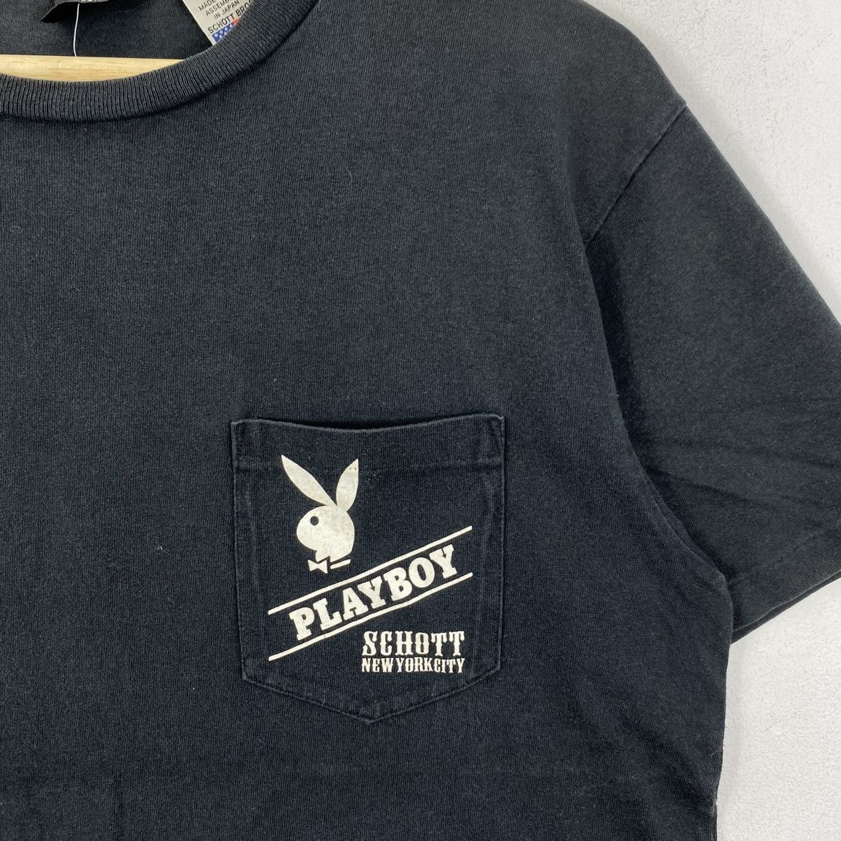 Schott Schott NYC x Playboy Pocket T-Shirt Made in USA Vintage L Size US L / EU 52-54 / 3 - 4 Thumbnail