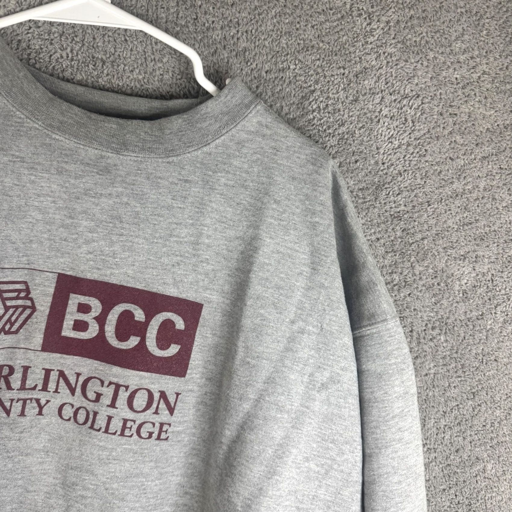 Jansport VINTAGE JanSport Sweatshirt Mens XL Gray BCC Burlington County College Crewneck Fleece Size US XL / EU 56 / 4 - 4 Thumbnail