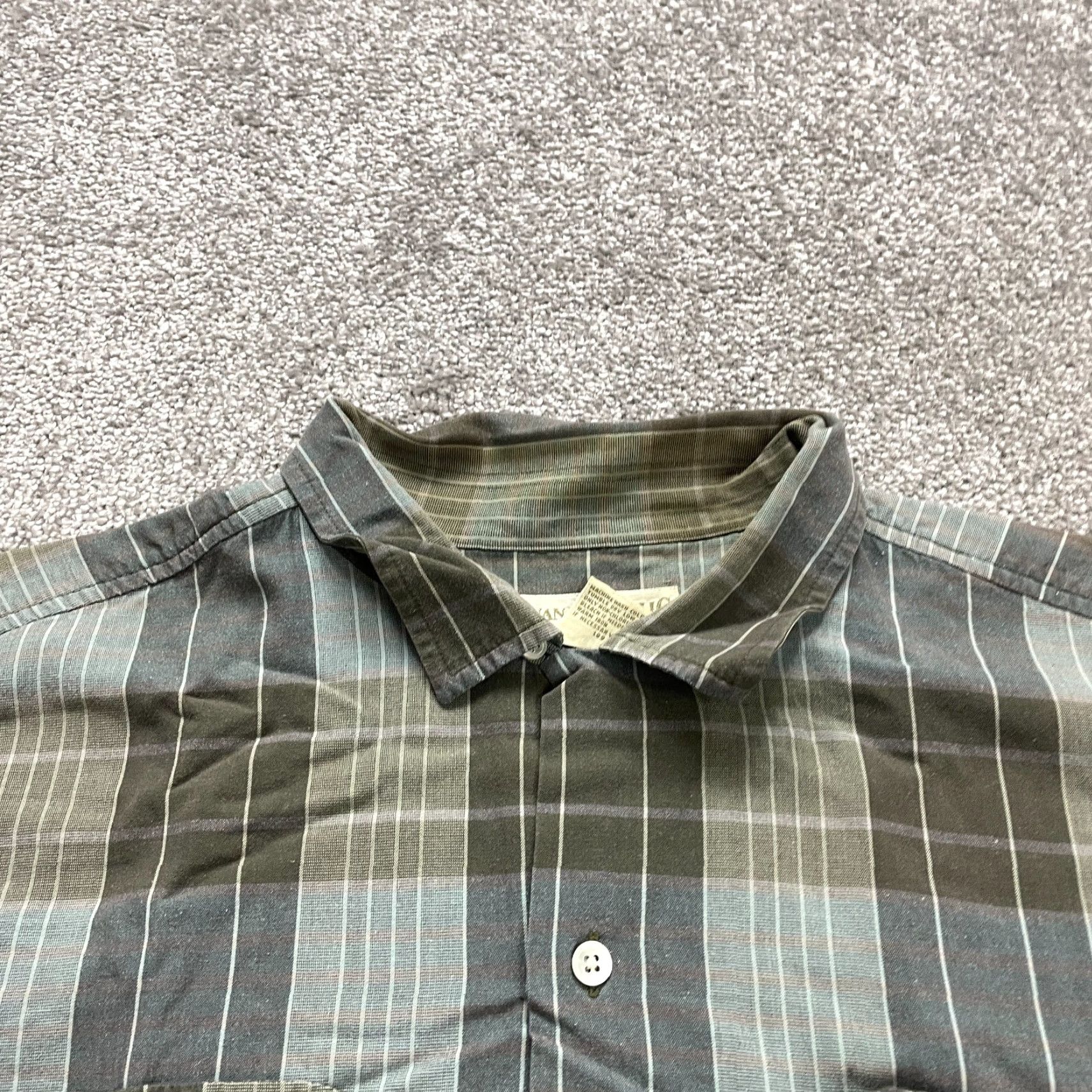 Banana Republic VINTAGE Banana Republic Button-Up Shirt Mens L Green Plaid Long Sleeve 52in Chest Cotton Knit Pocket Casual Business Mens Size US L / EU 52-54 / 3 - 2 Thumbnail