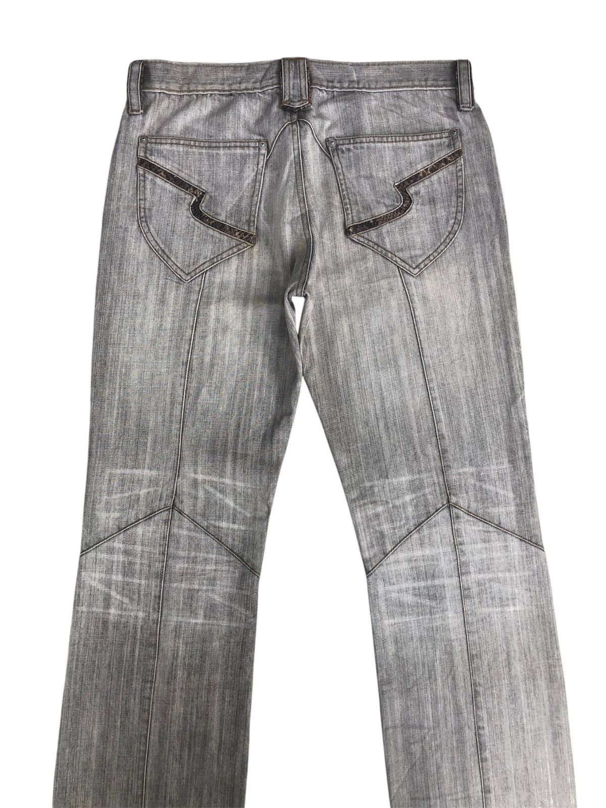 semanticdesign Semantic Design Flared Jeans Snake Skin Distressed Jeans Size US 33 - 8 Thumbnail