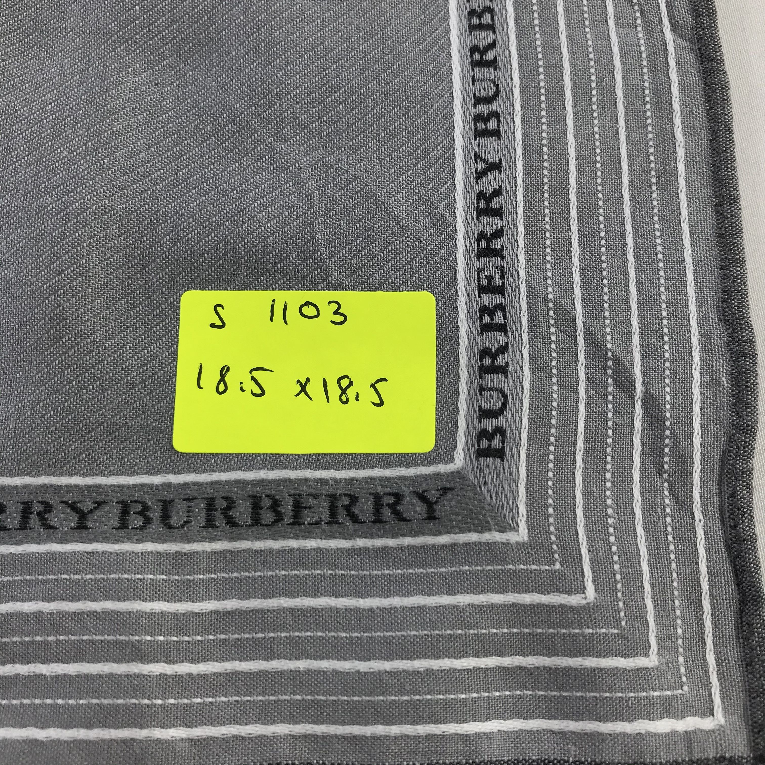 Burberry × Vintage Burberry Bandana / Handkerchief / Neckerchief - S1103 Size ONE SIZE - 5 Thumbnail