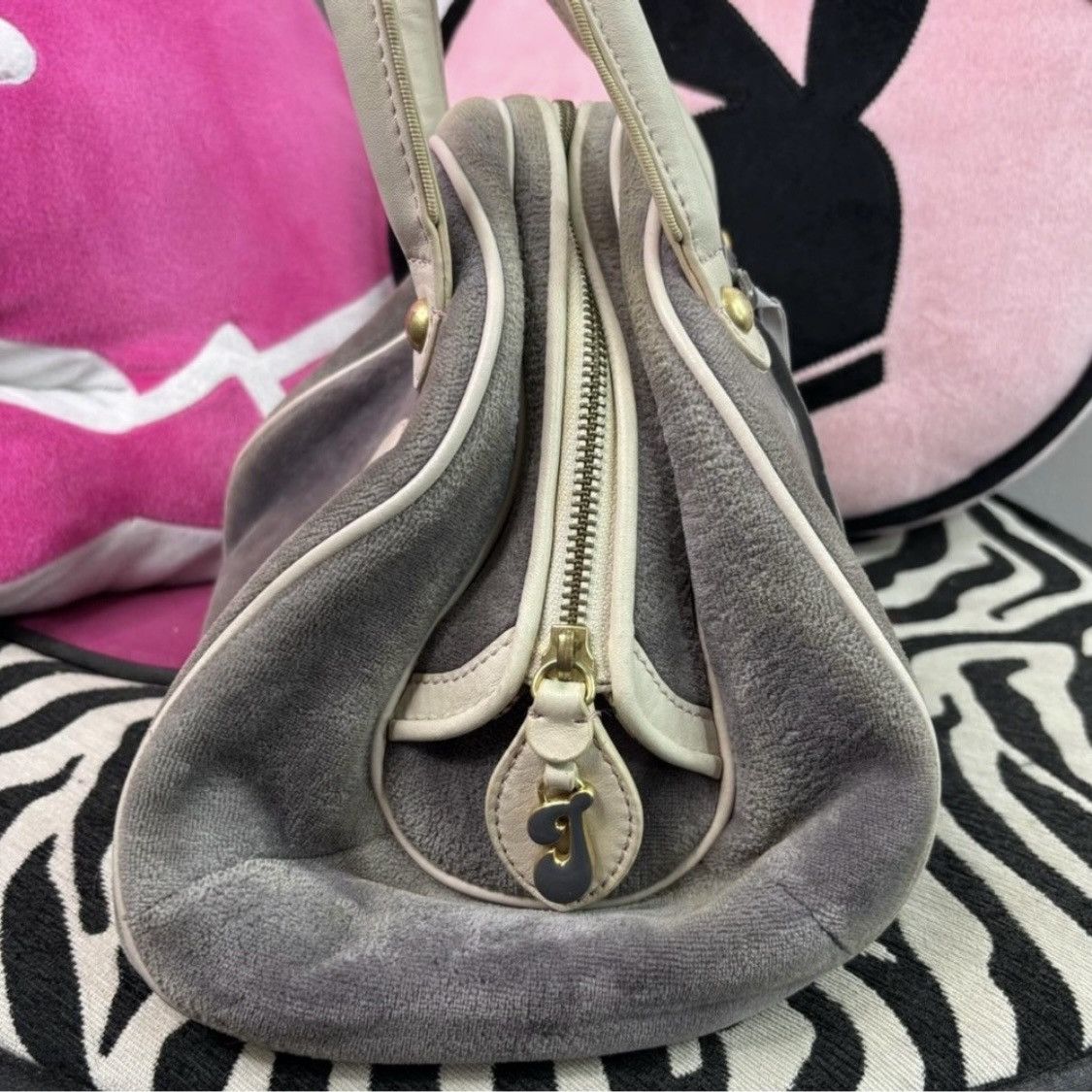 Juicy Couture Vintage Y2K Juicy Generation Couture Velour Bowling Bag Size ONE SIZE - 2 Thumbnail