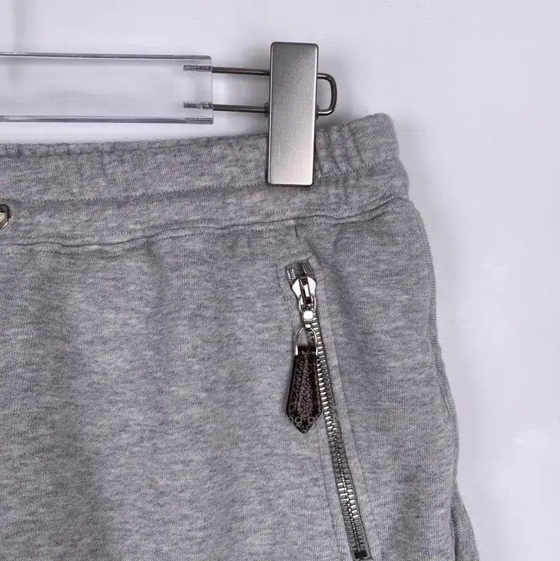 Louis Vuitton Louis Vuitton Gray Cotton Women's Shorts . Size 23" - 3 Thumbnail
