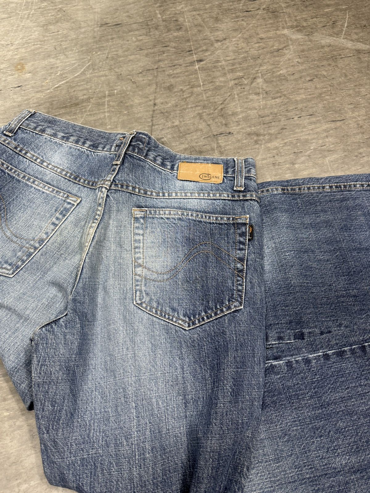 Vintage ᶠᵃⁿᶜʸᵍᵘʸ Vintage Baggy Washed Denim Jeans Wide leg Y2K Size US 32 / EU 48 - 5 Thumbnail