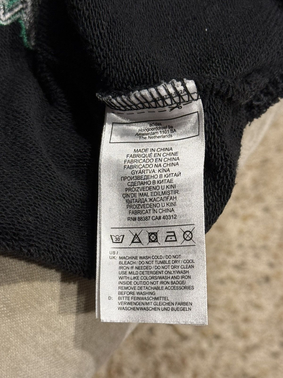 Adidas × Disney Adidas/Disney “Goofy” Crewneck Size US L / EU 52-54 / 3 - 10 Thumbnail