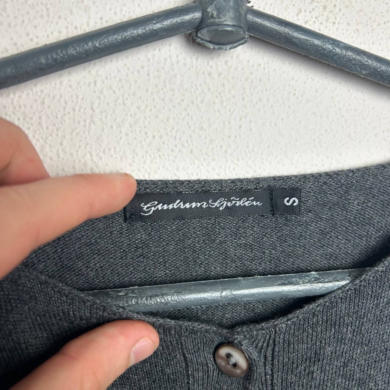 Gudrun Sjoden Womens Gudrun Sjoden Basic button cardigan Size S / US 4 / IT 40 - 5 Thumbnail
