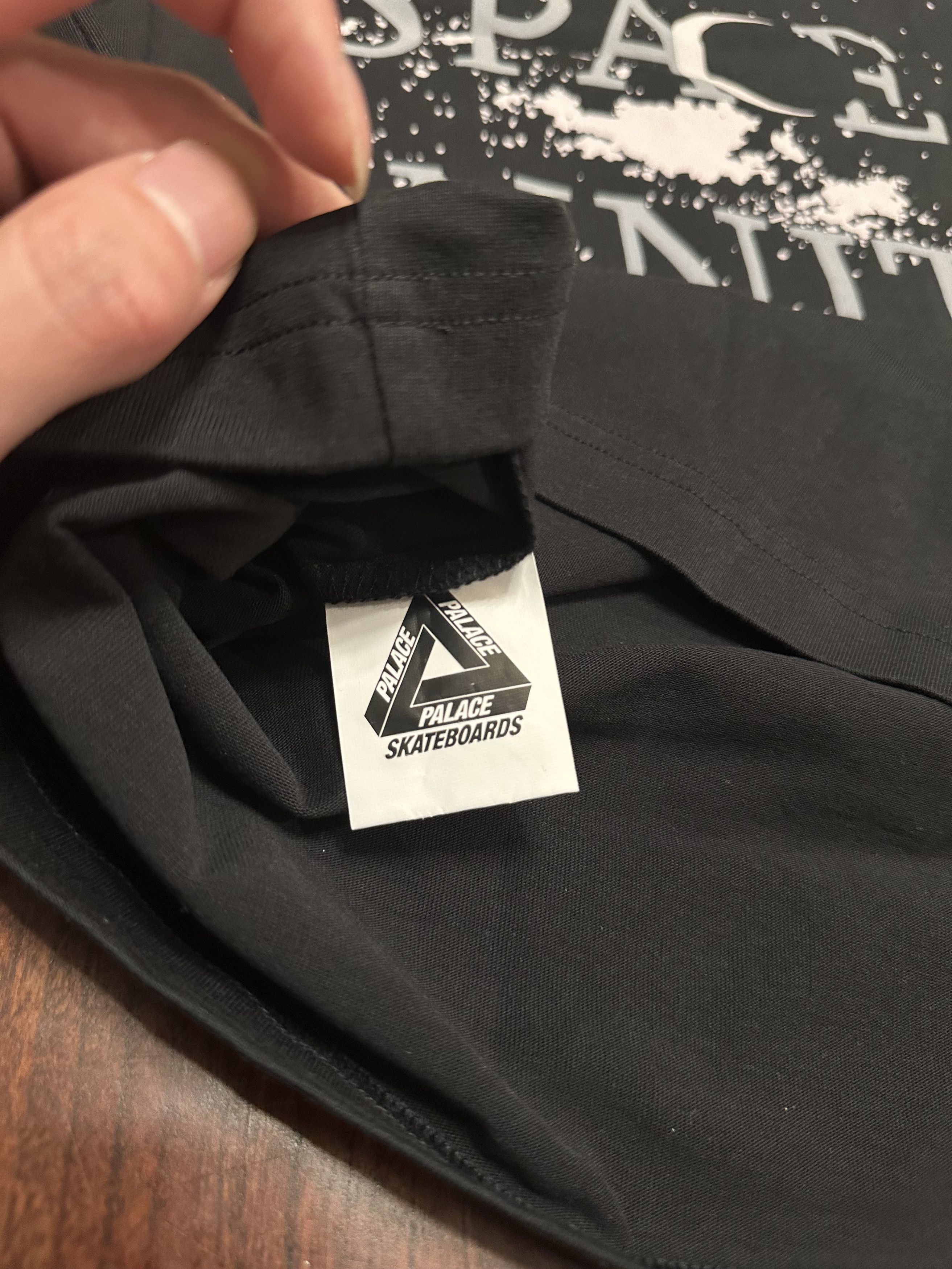 Palace Outer Space T-Shirt Size US M / EU 48-50 / 2 - 6 Thumbnail